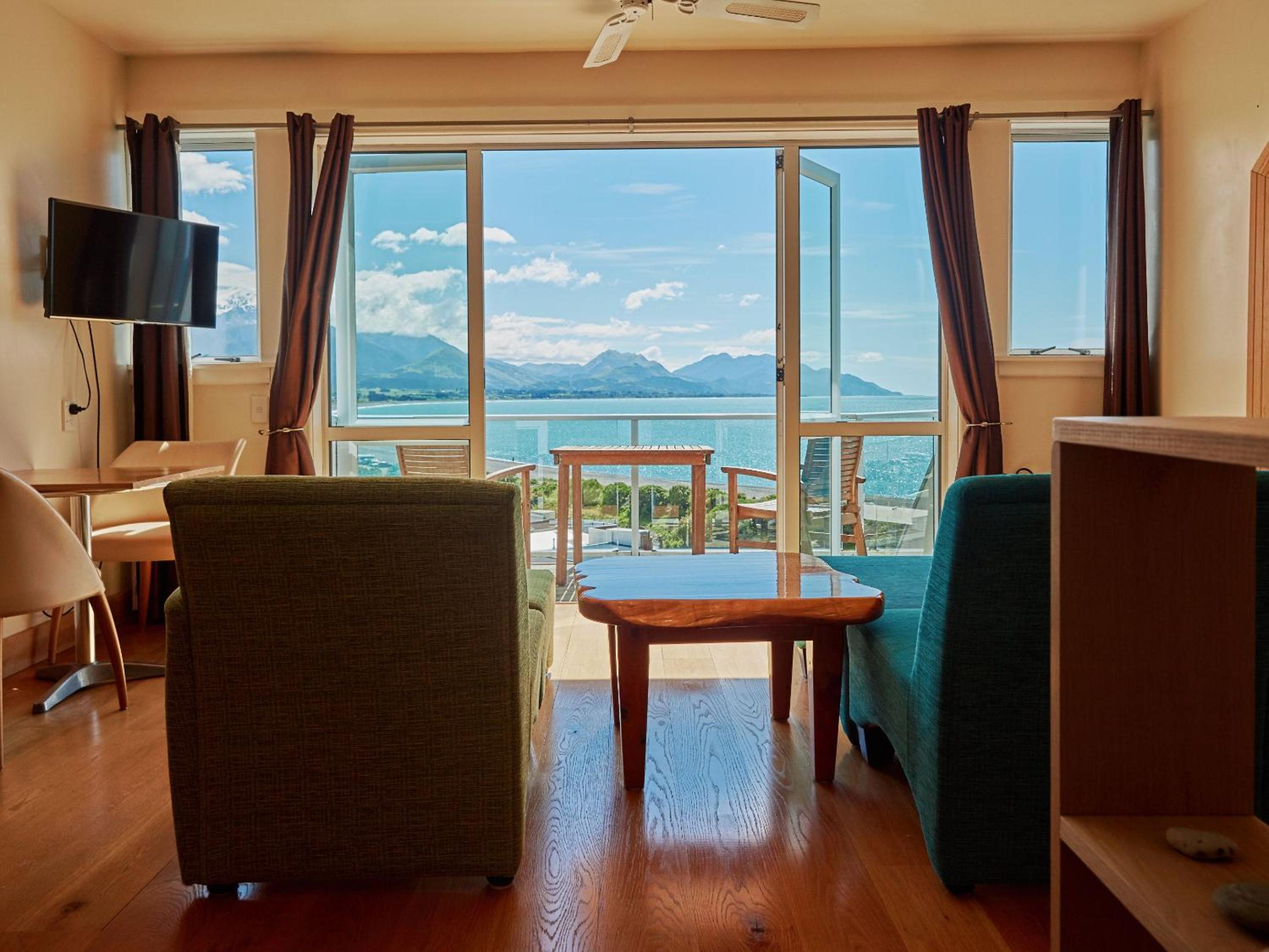 Suite with Sea View - Photo 5