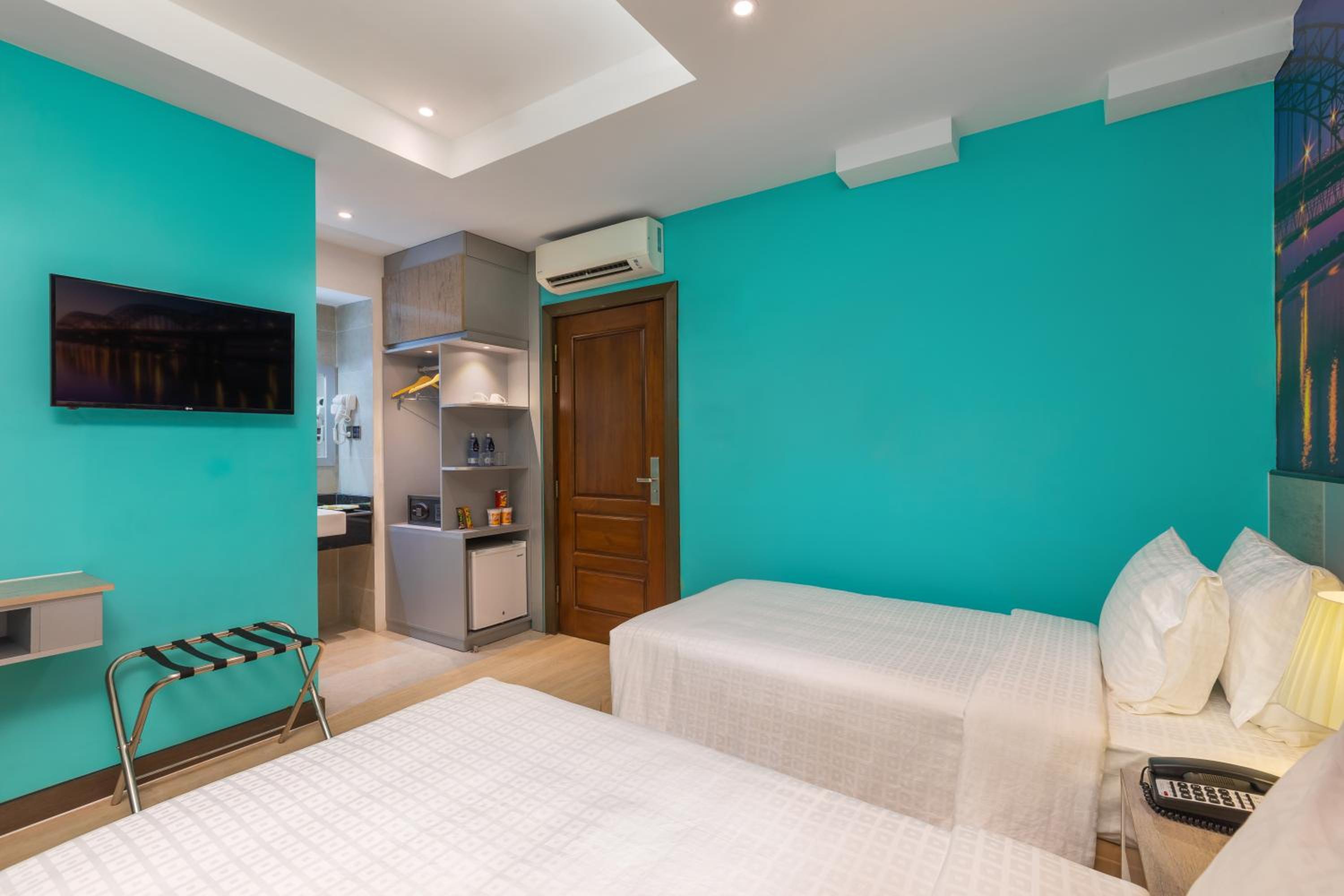 Superior Double Or Twin Room (Without Window) - Photo 1