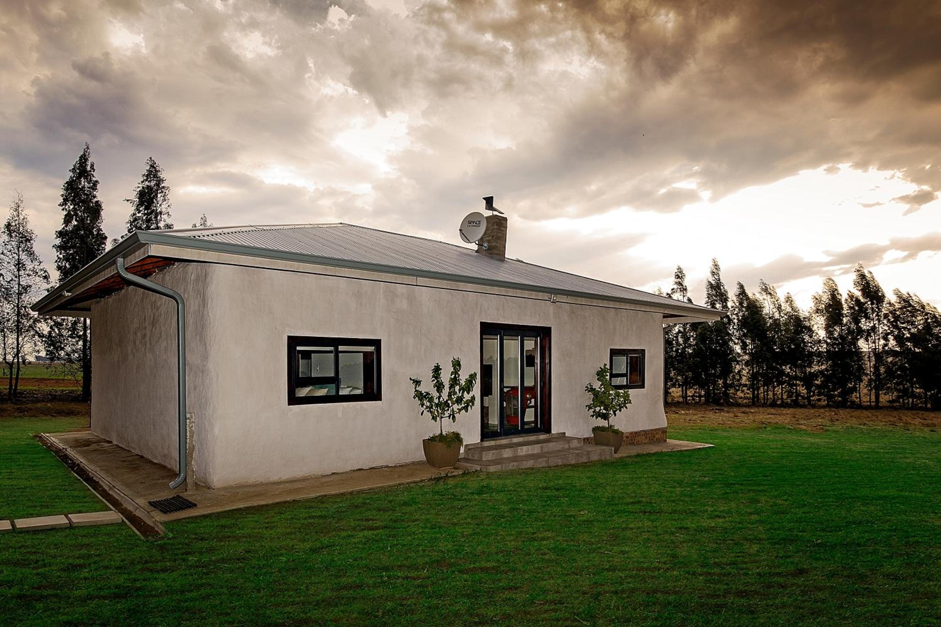 Two-Bedroom Villa - Photo 11