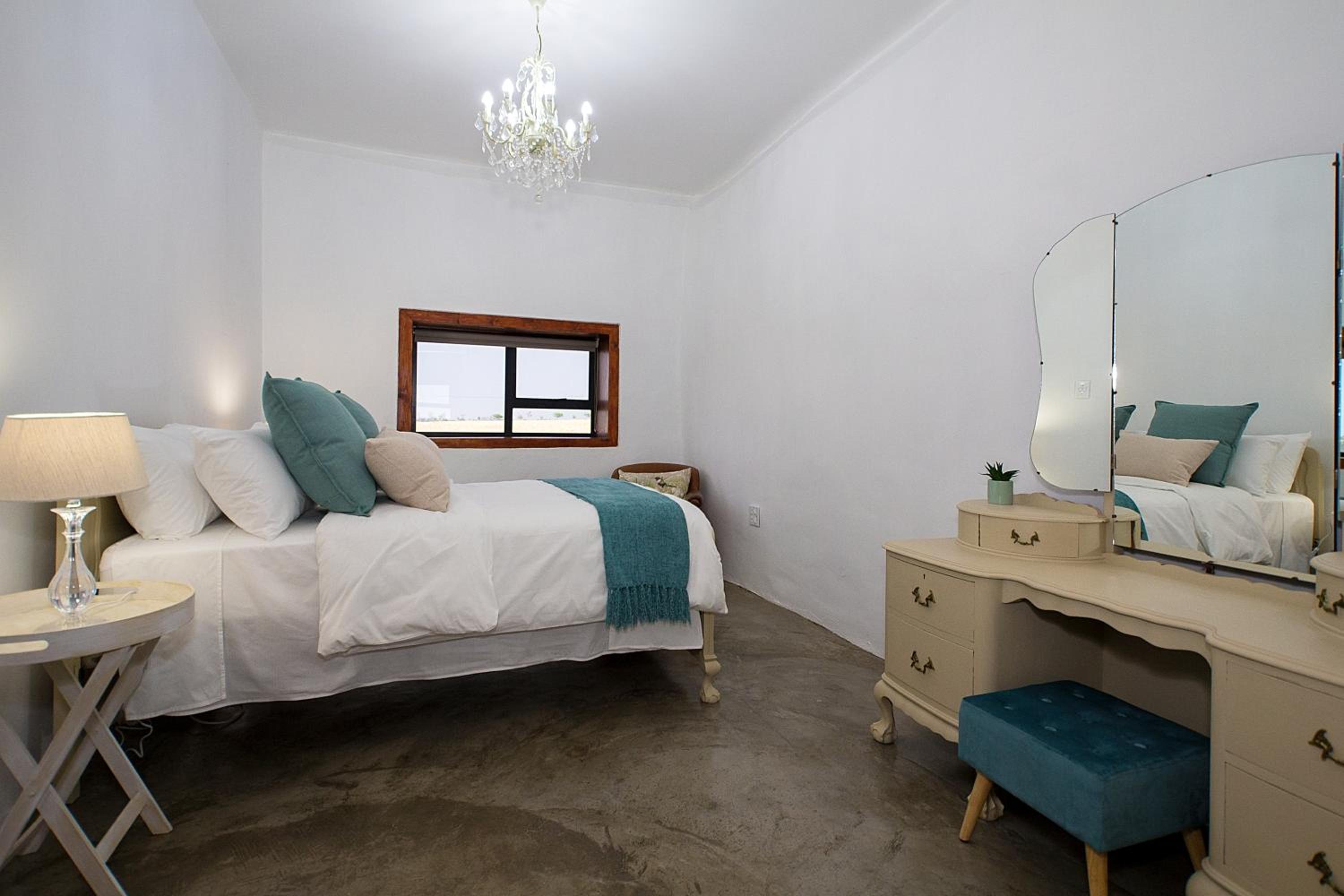 Two-Bedroom Villa - Photo 13