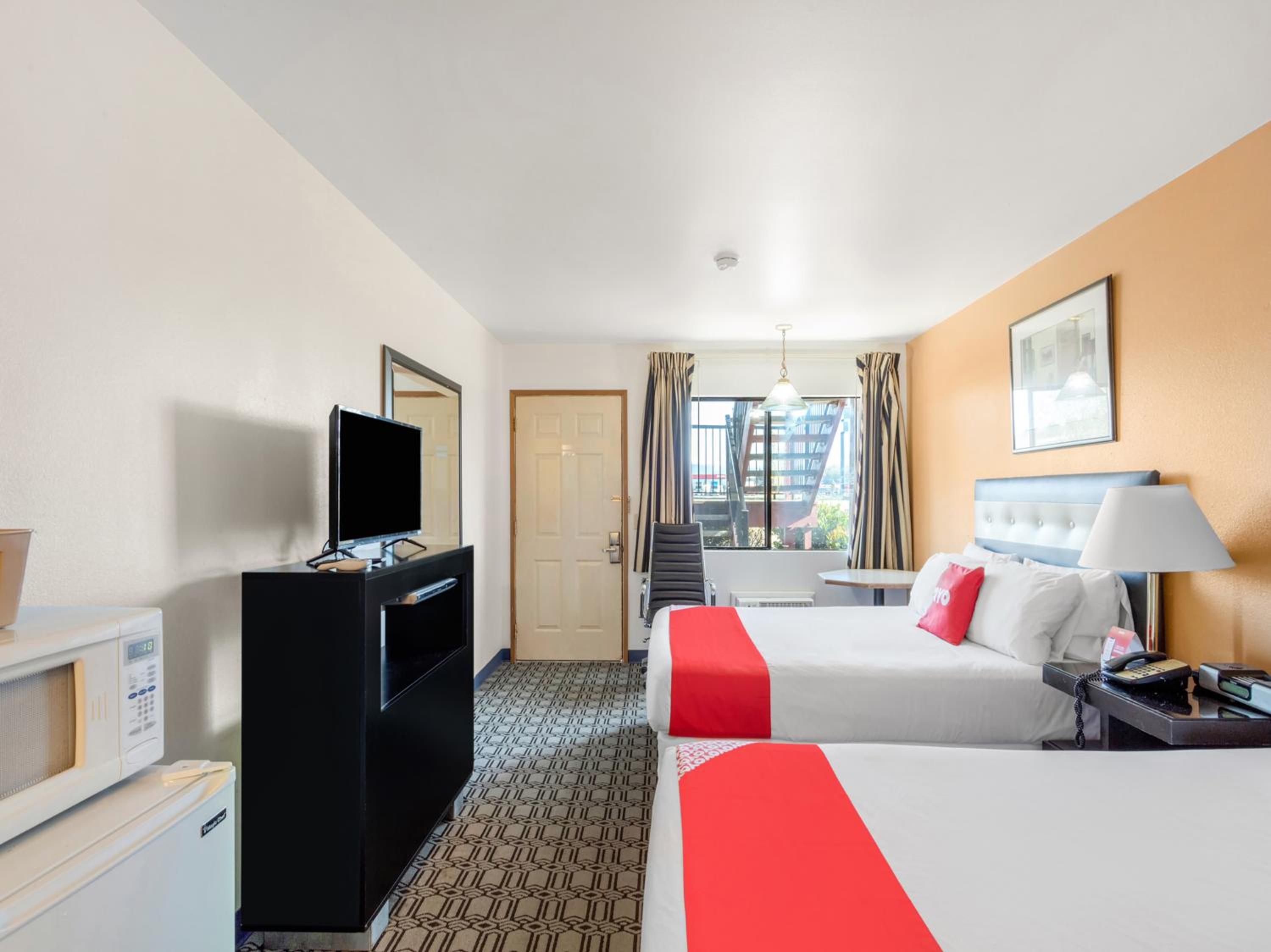 Queen Room