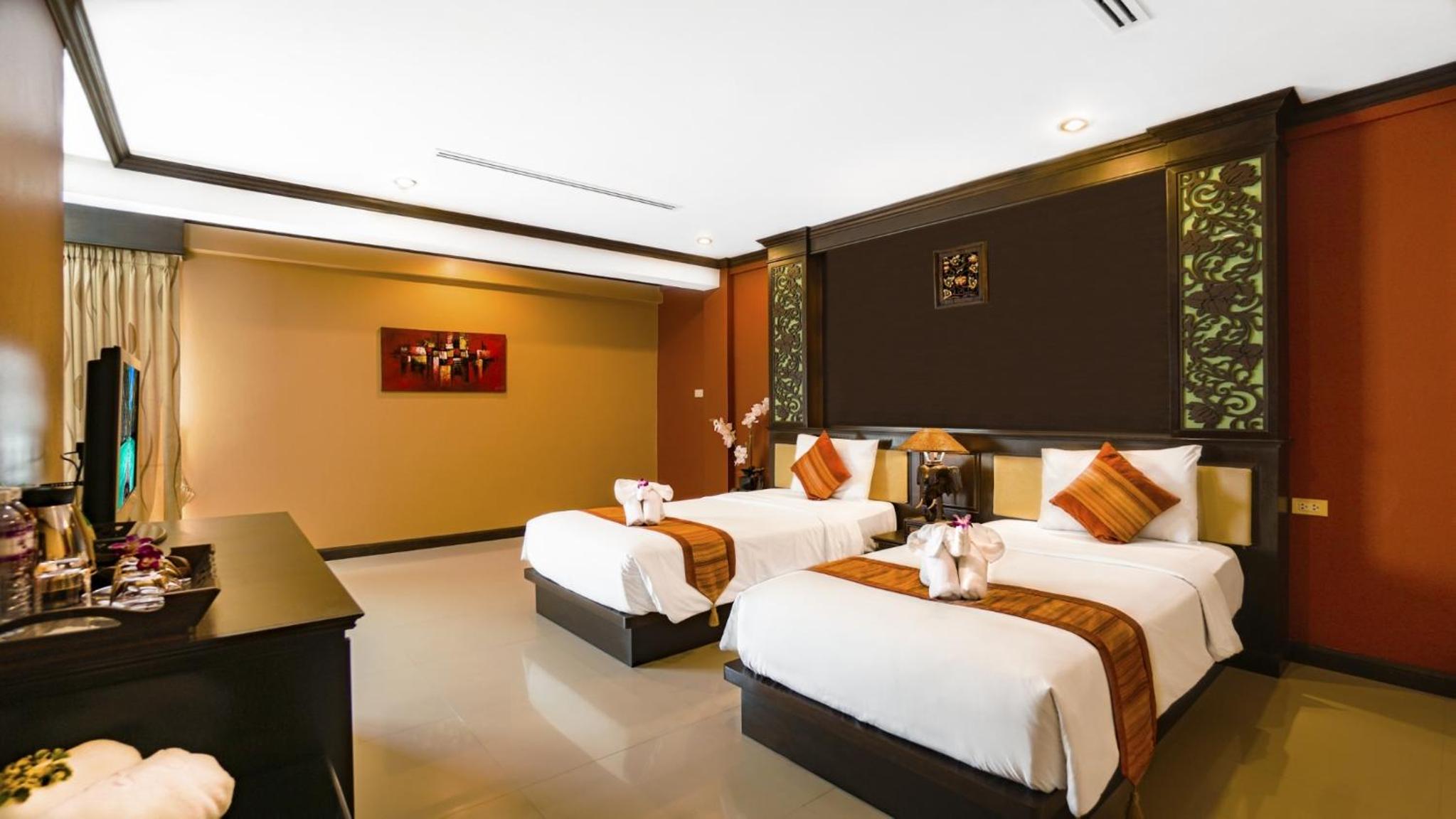 Grand Superior Double or Twin Room - Photo 7