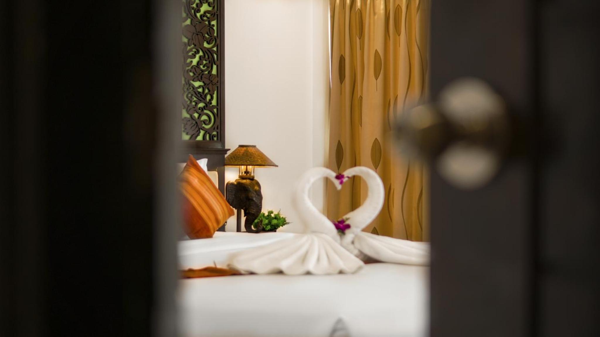 Grand Superior Seaview Double or Twin Room photo 1