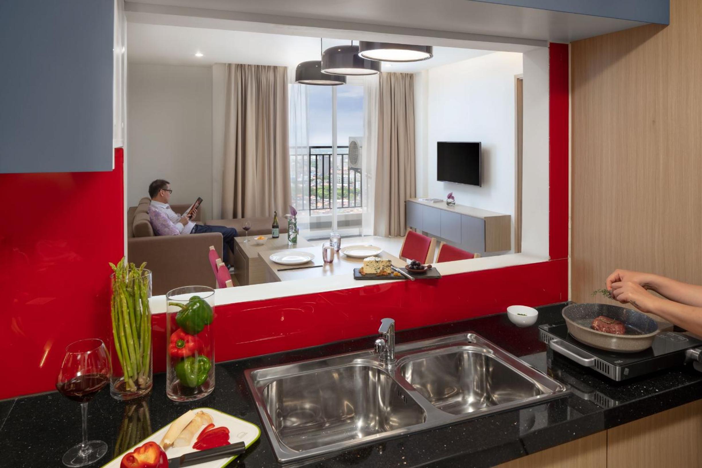 Three-Bedroom Standard Apartment photo 3