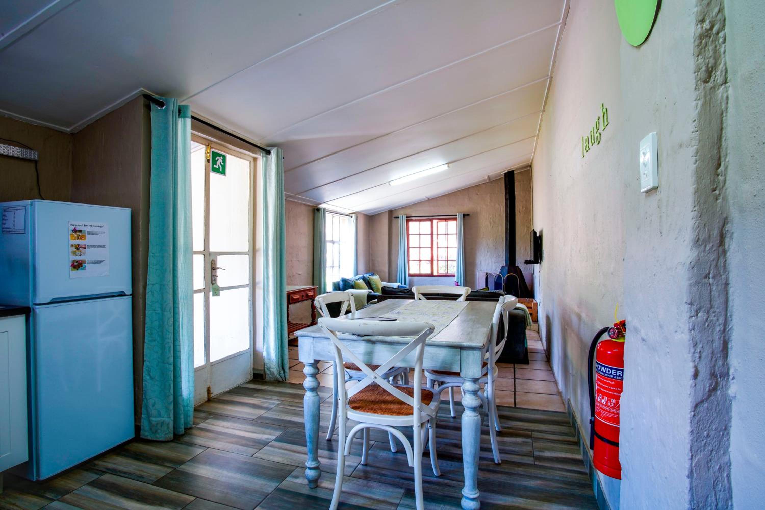 Two-Bedroom Cottage photo 2