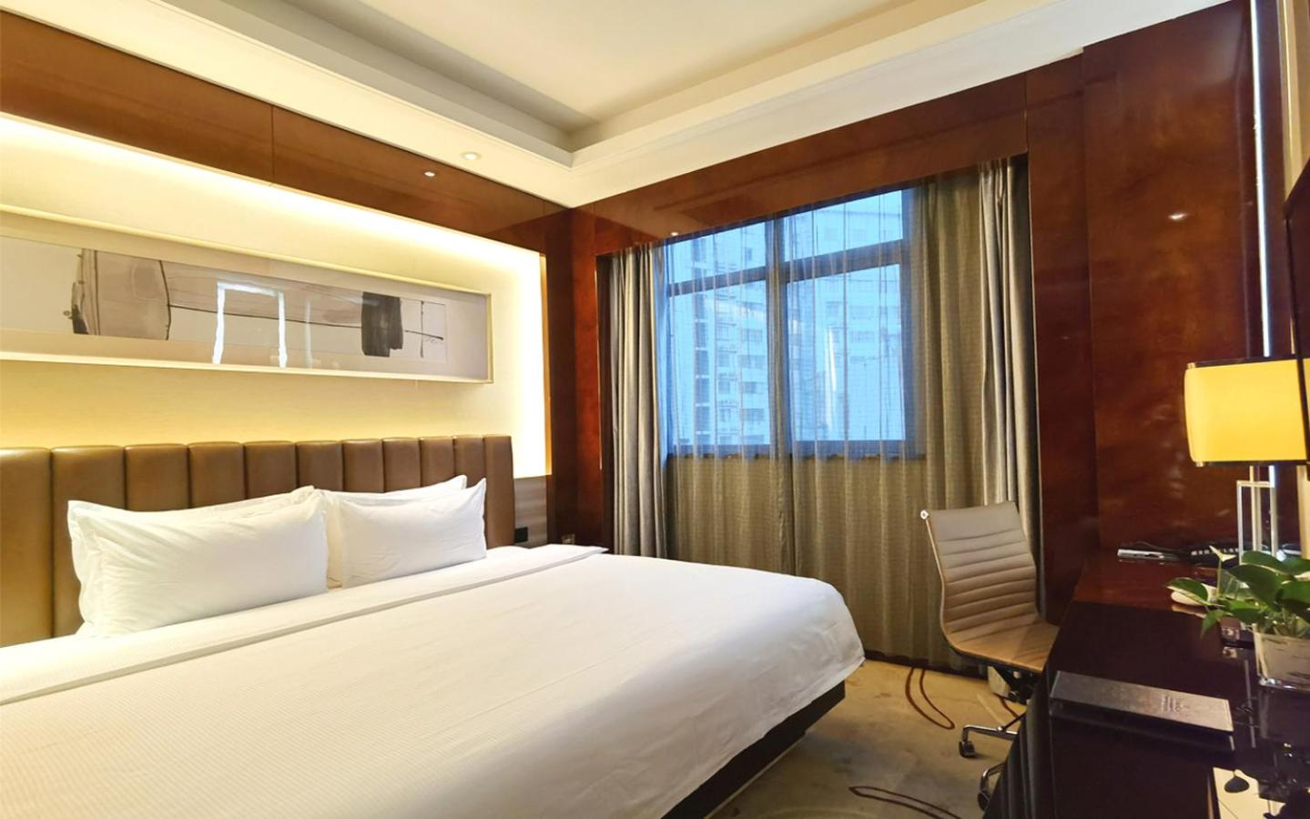 King Room - Non-Smoking