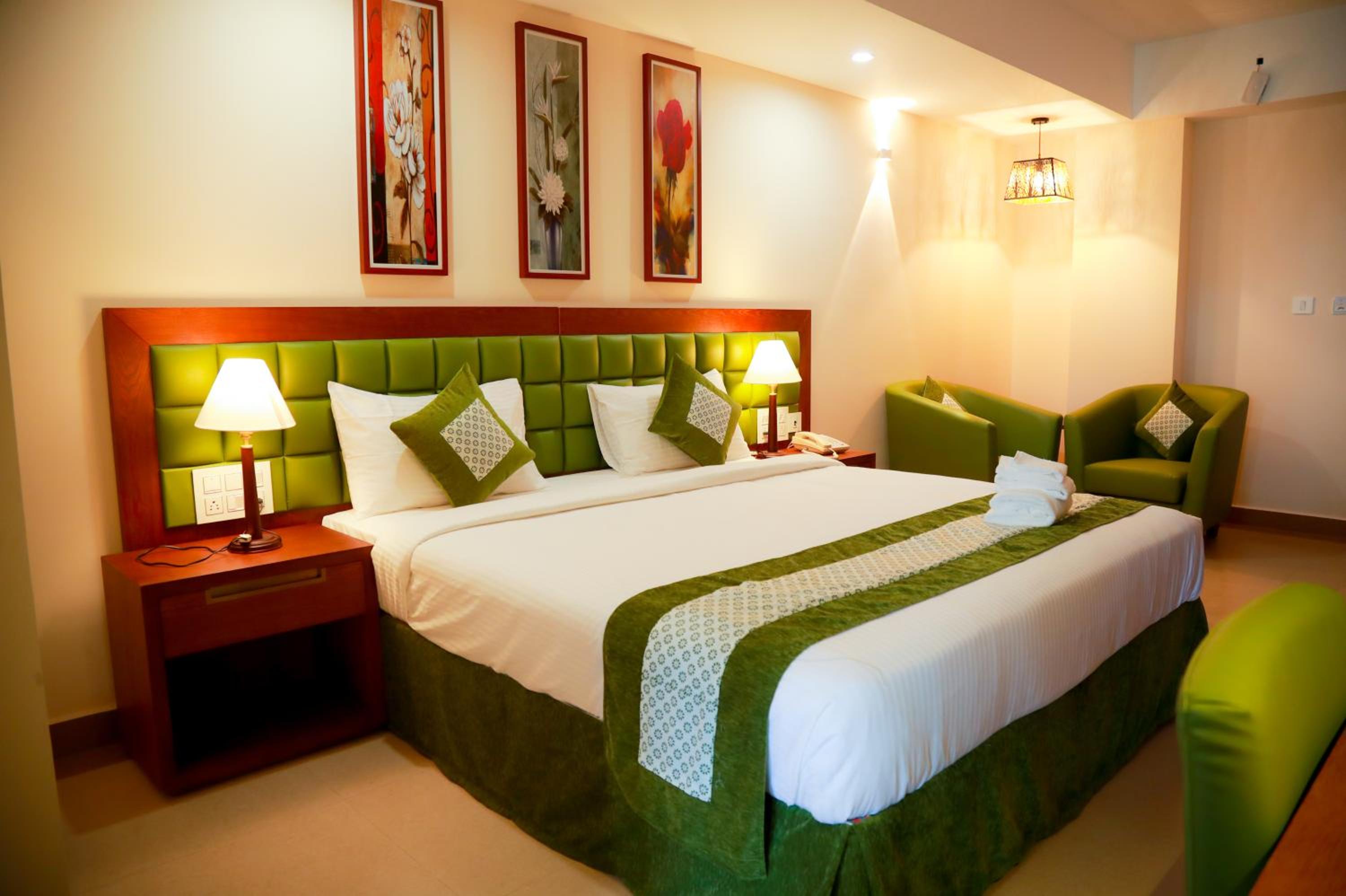 Deluxe Room - Photo 2