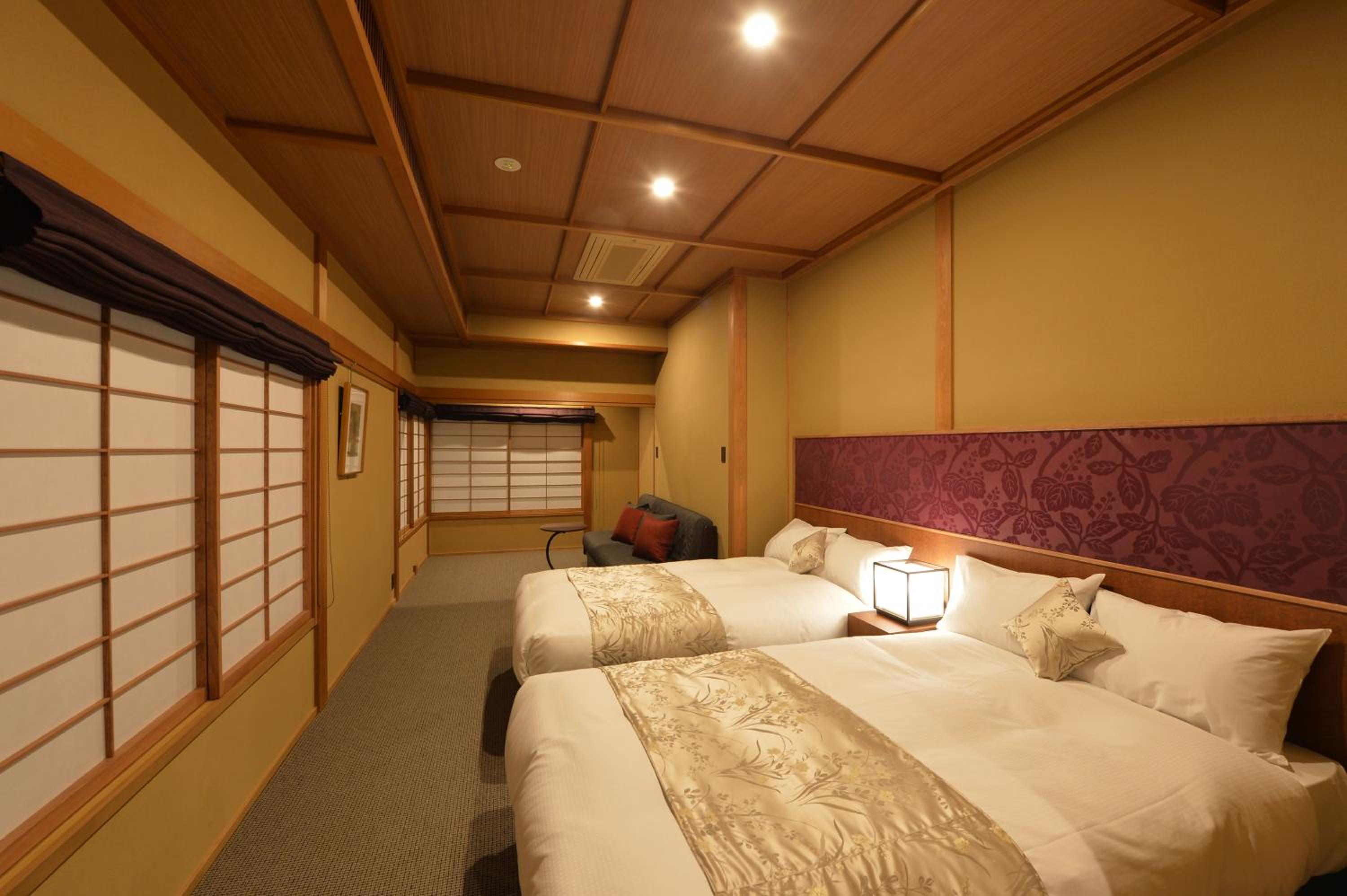 Standard Twin Room with Garden View