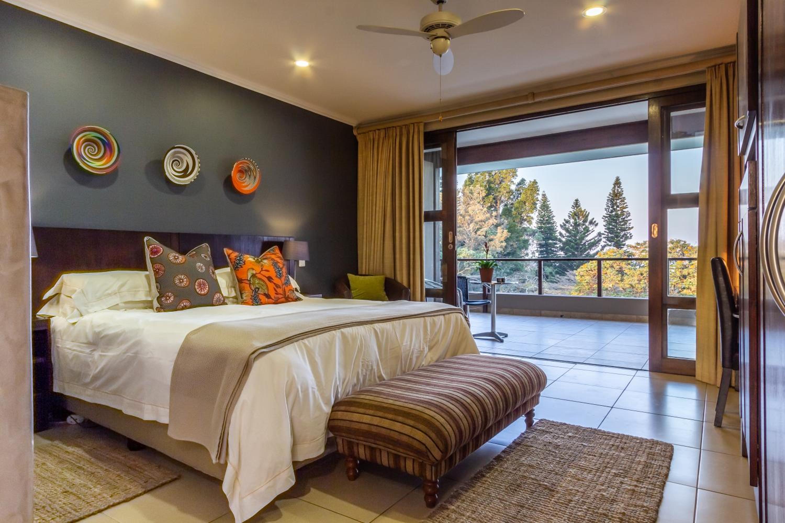 Deluxe Double or Twin Room with Sea View photo 1