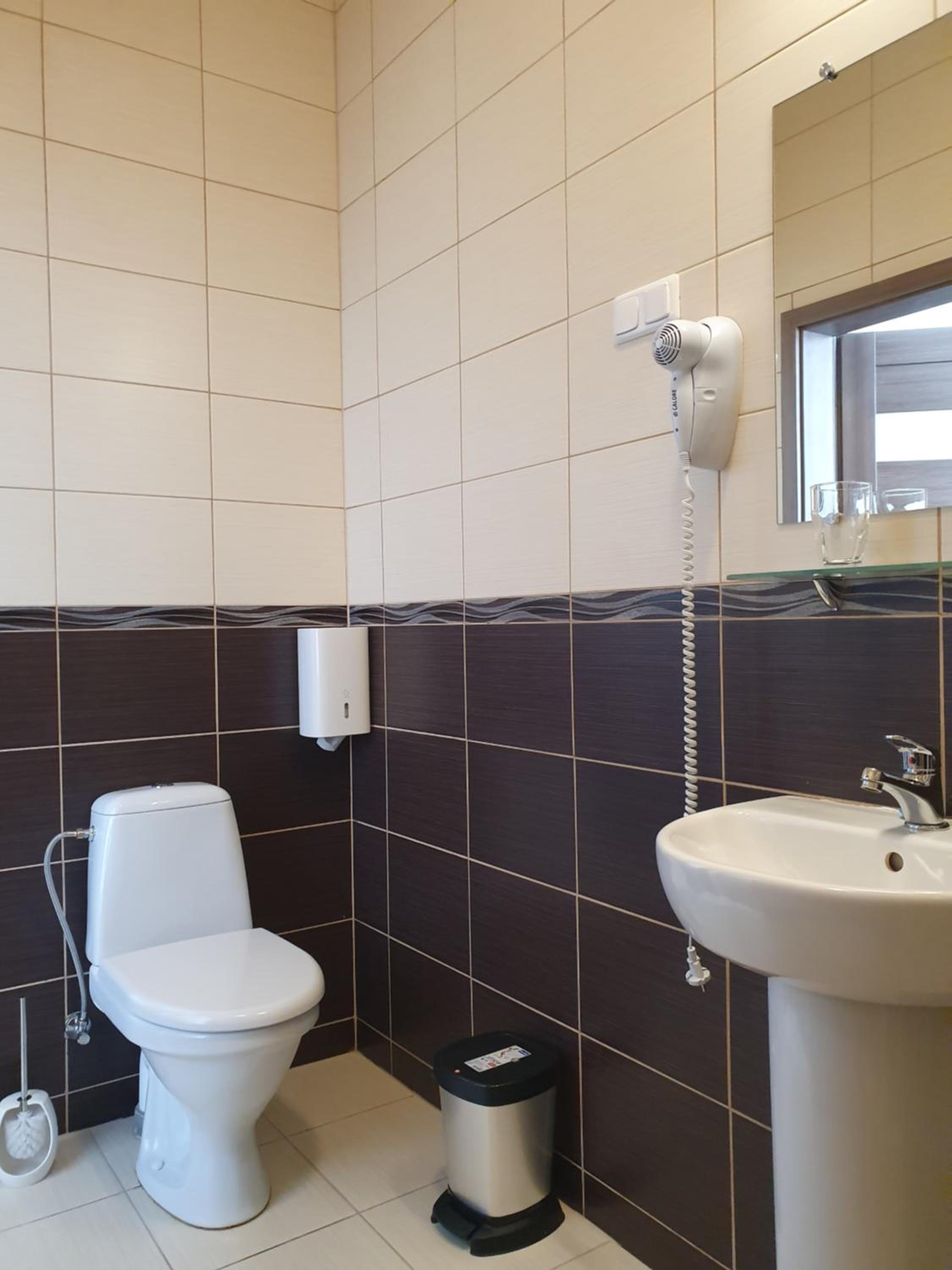 Large Single Room photo 3