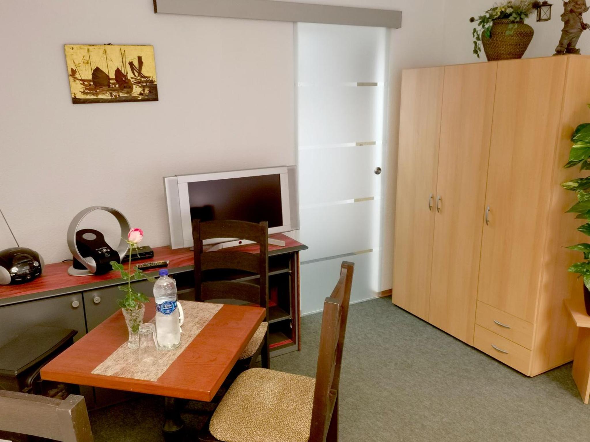 Double Room with Private External Bathroom photo 3