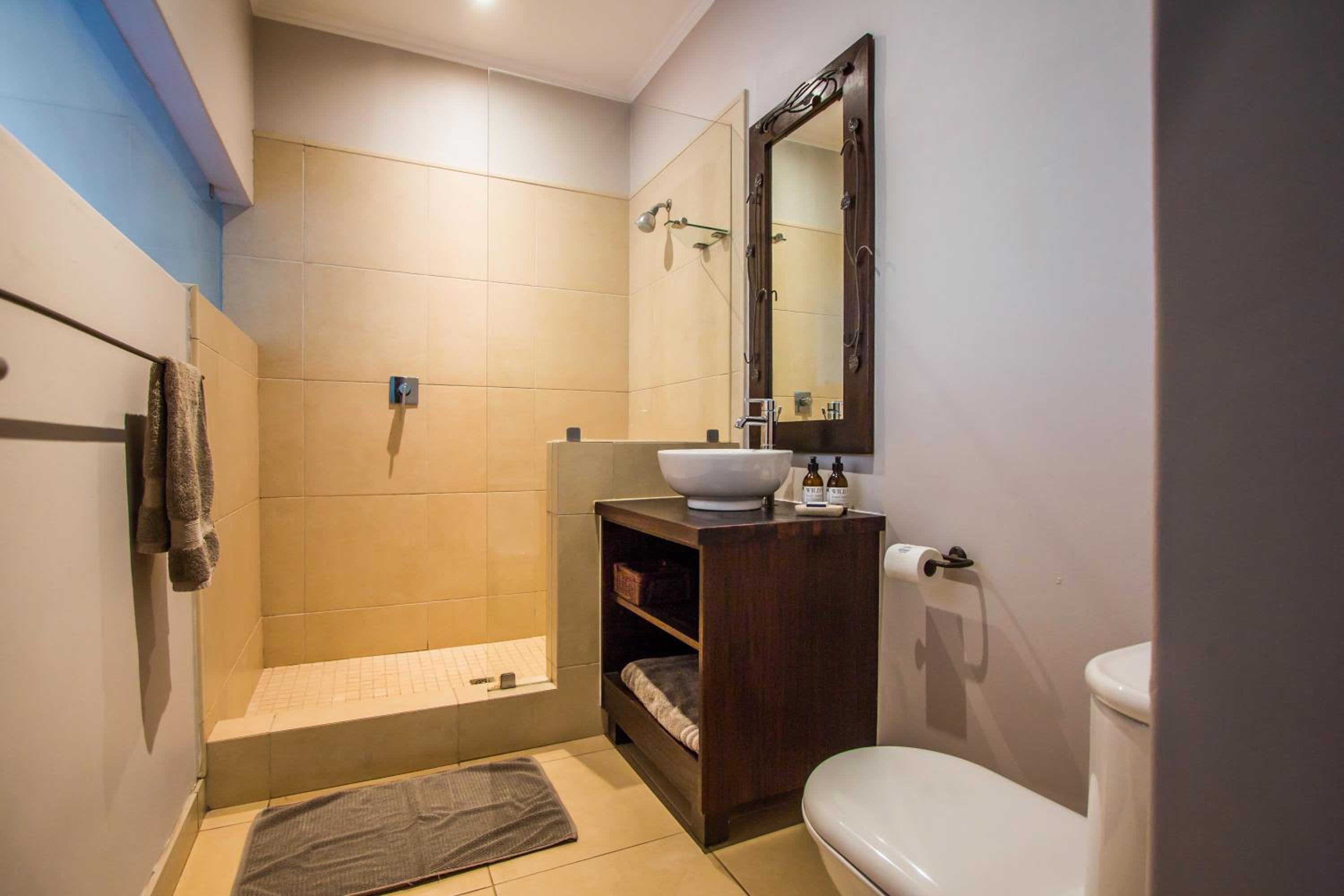Double or Twin Room with Balcony photo 3
