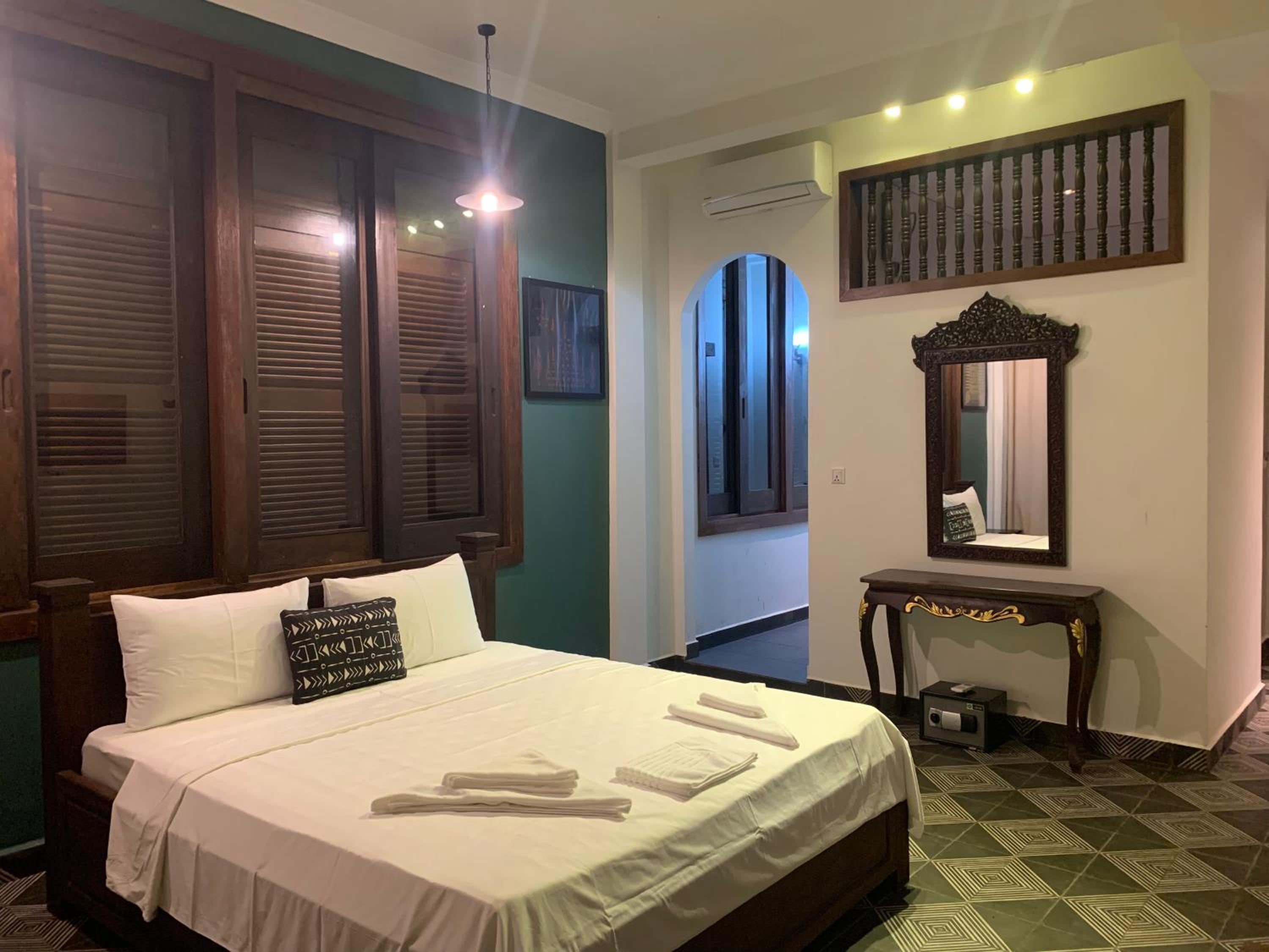 Deluxe Double Room - Photo 7