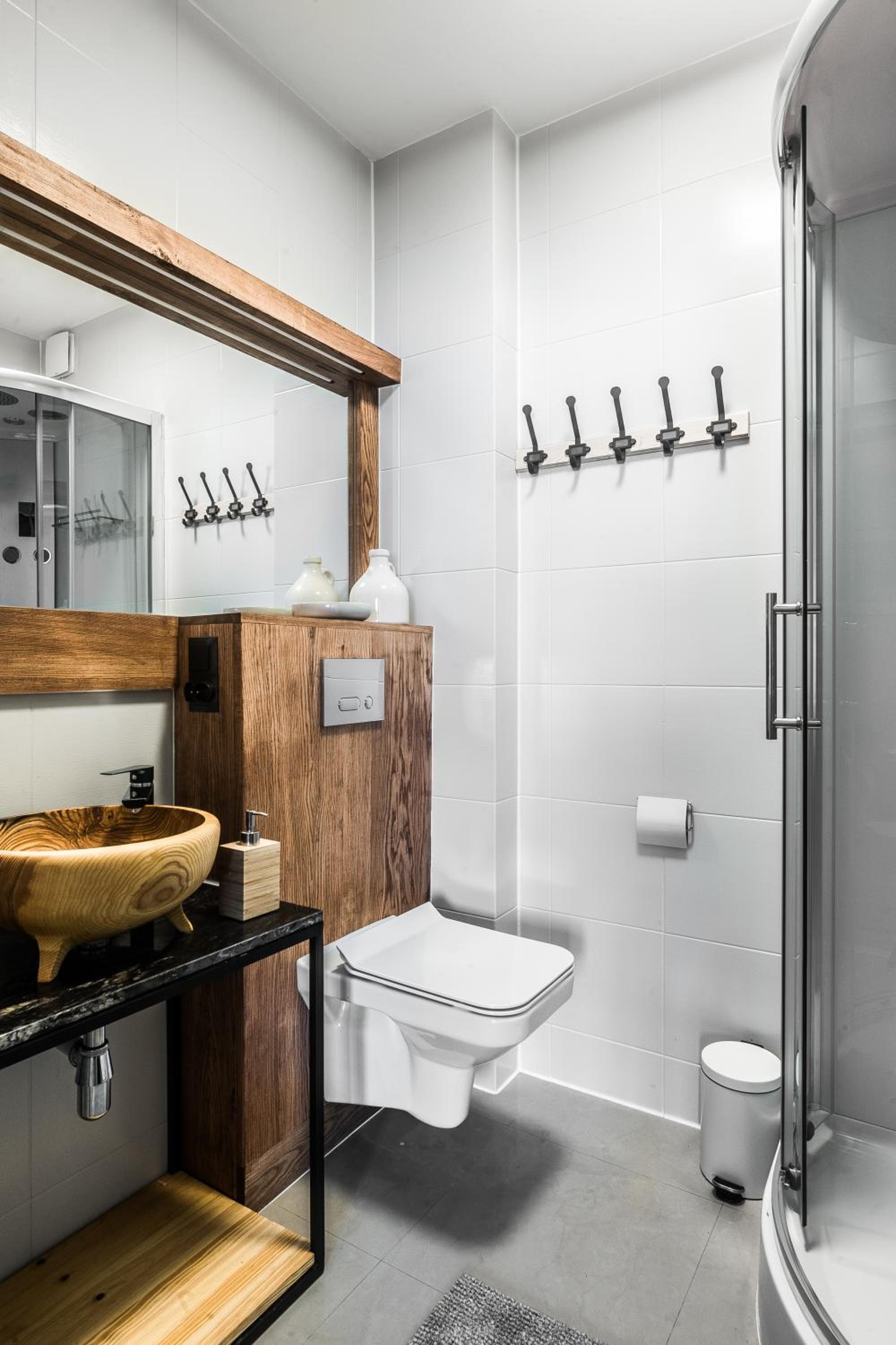 Two-Bedroom Suite - Photo 10