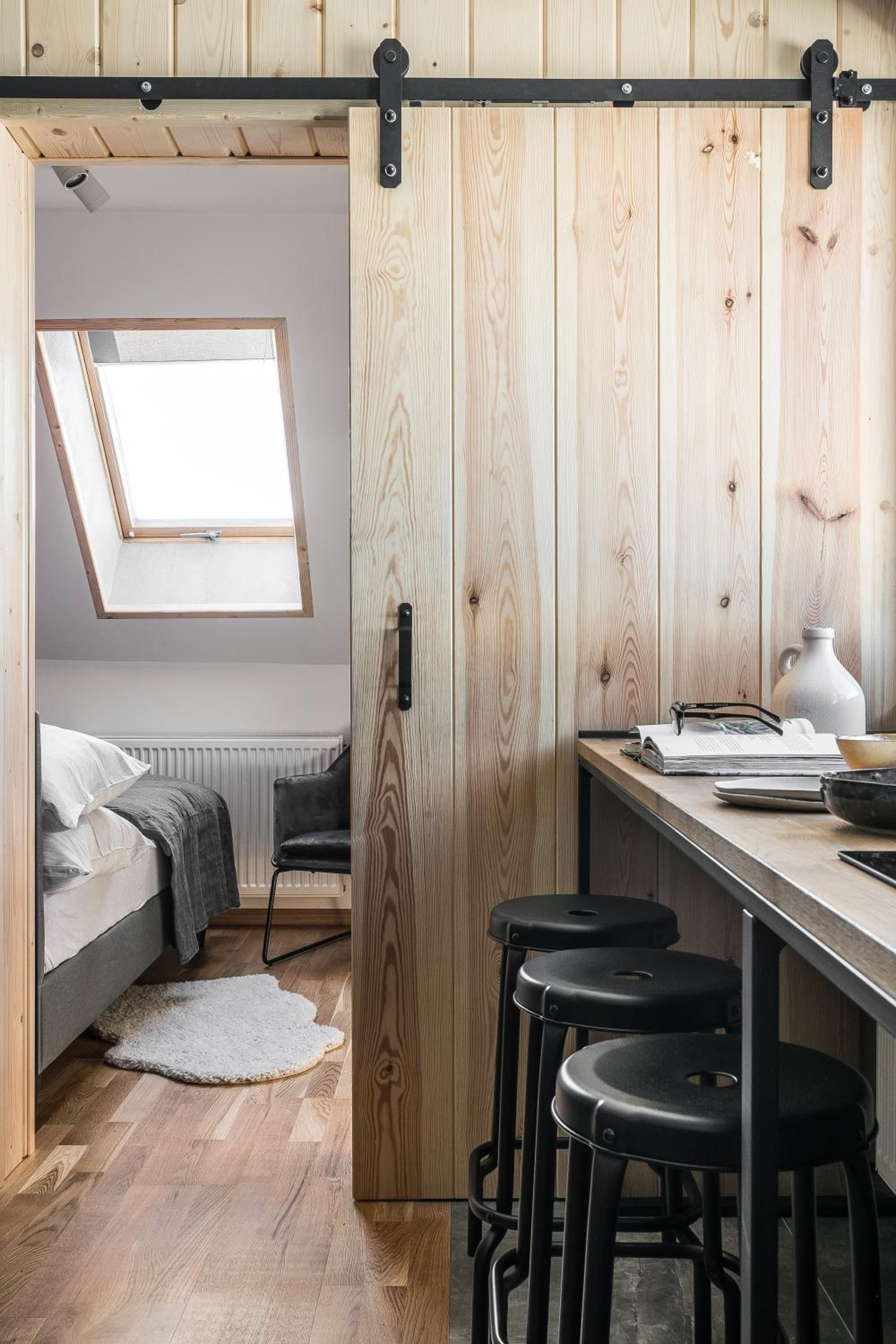Duplex Suite - Photo 3