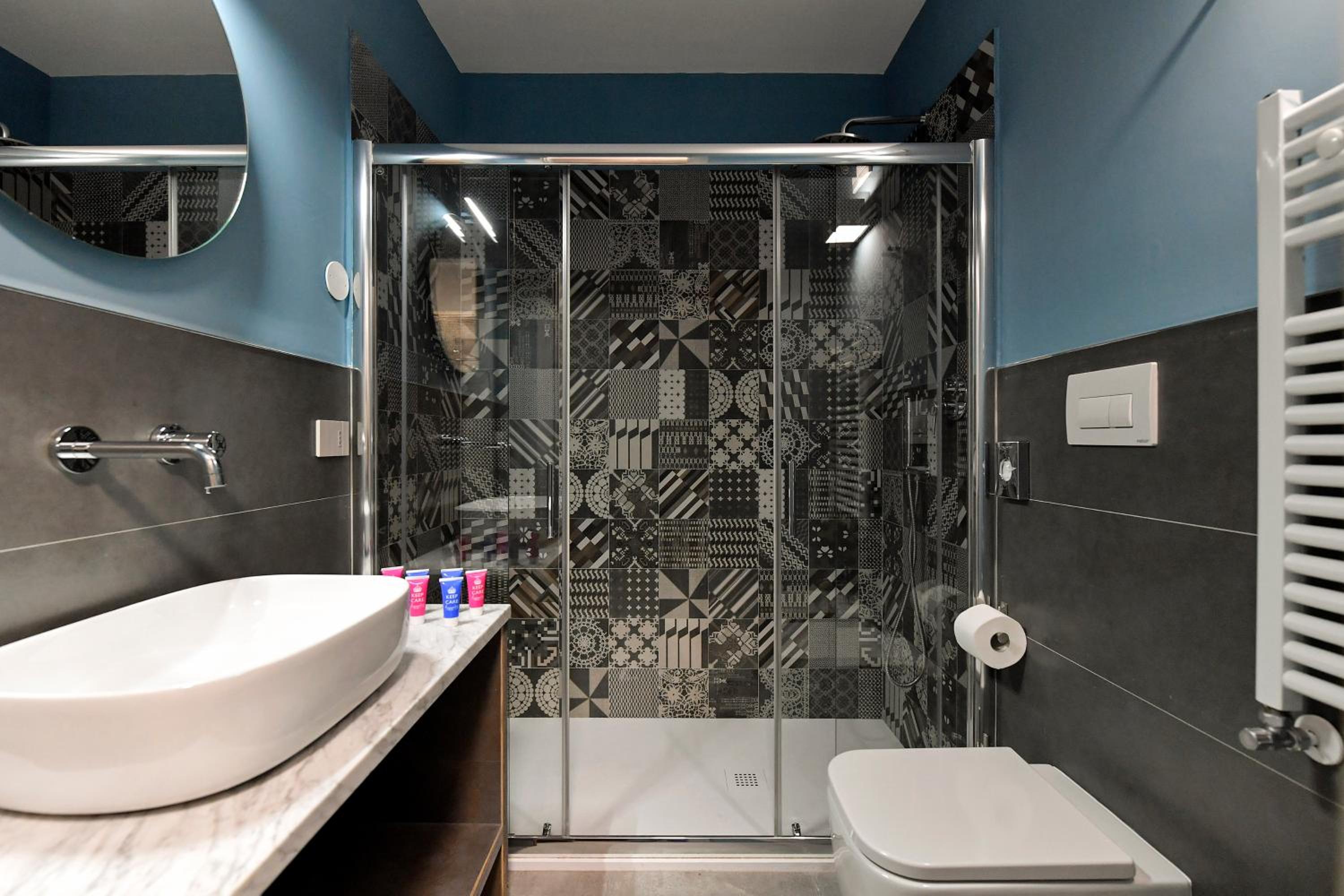 Quadruple Room - Photo 7