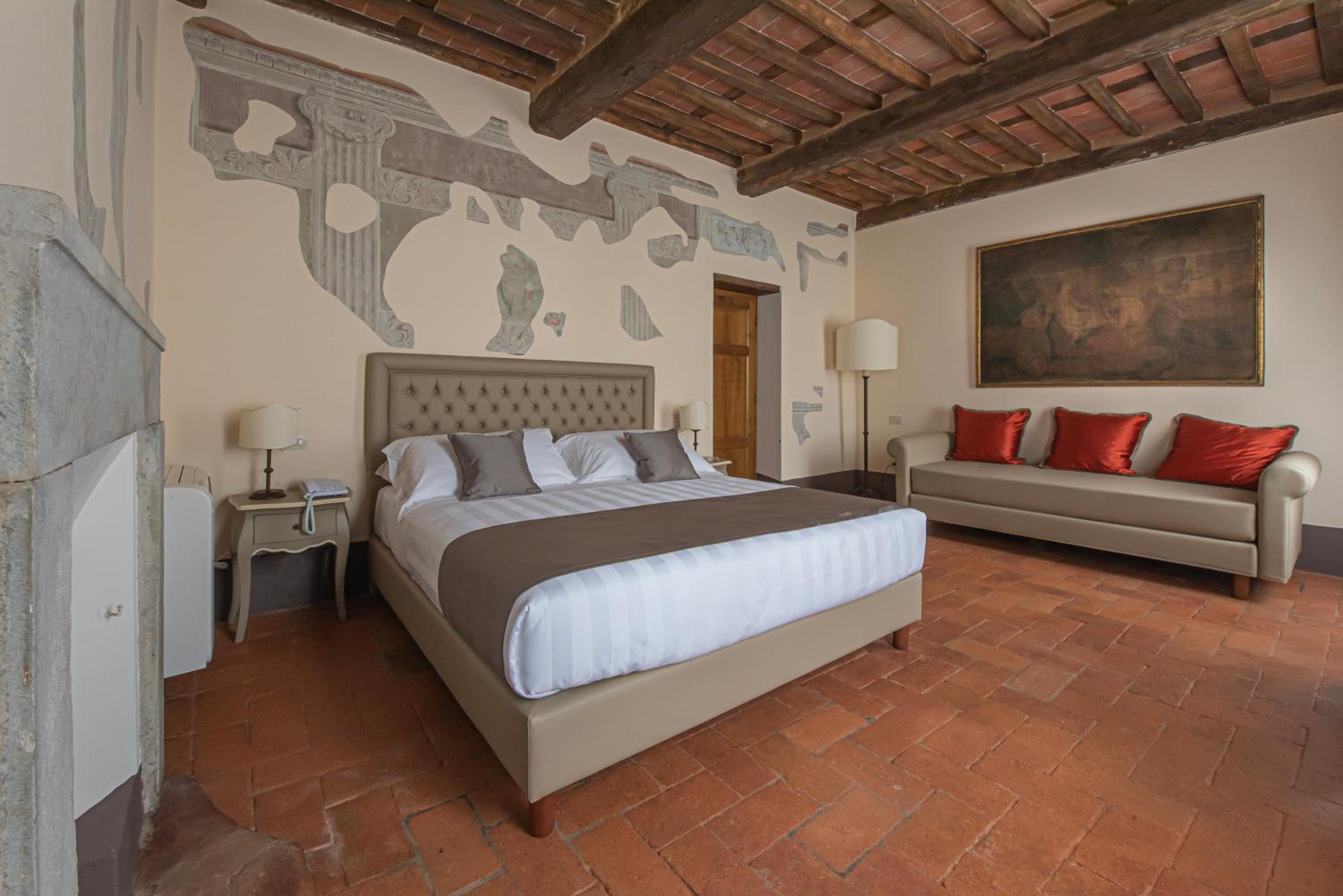Deluxe Double Room with Extra Bed photo 2