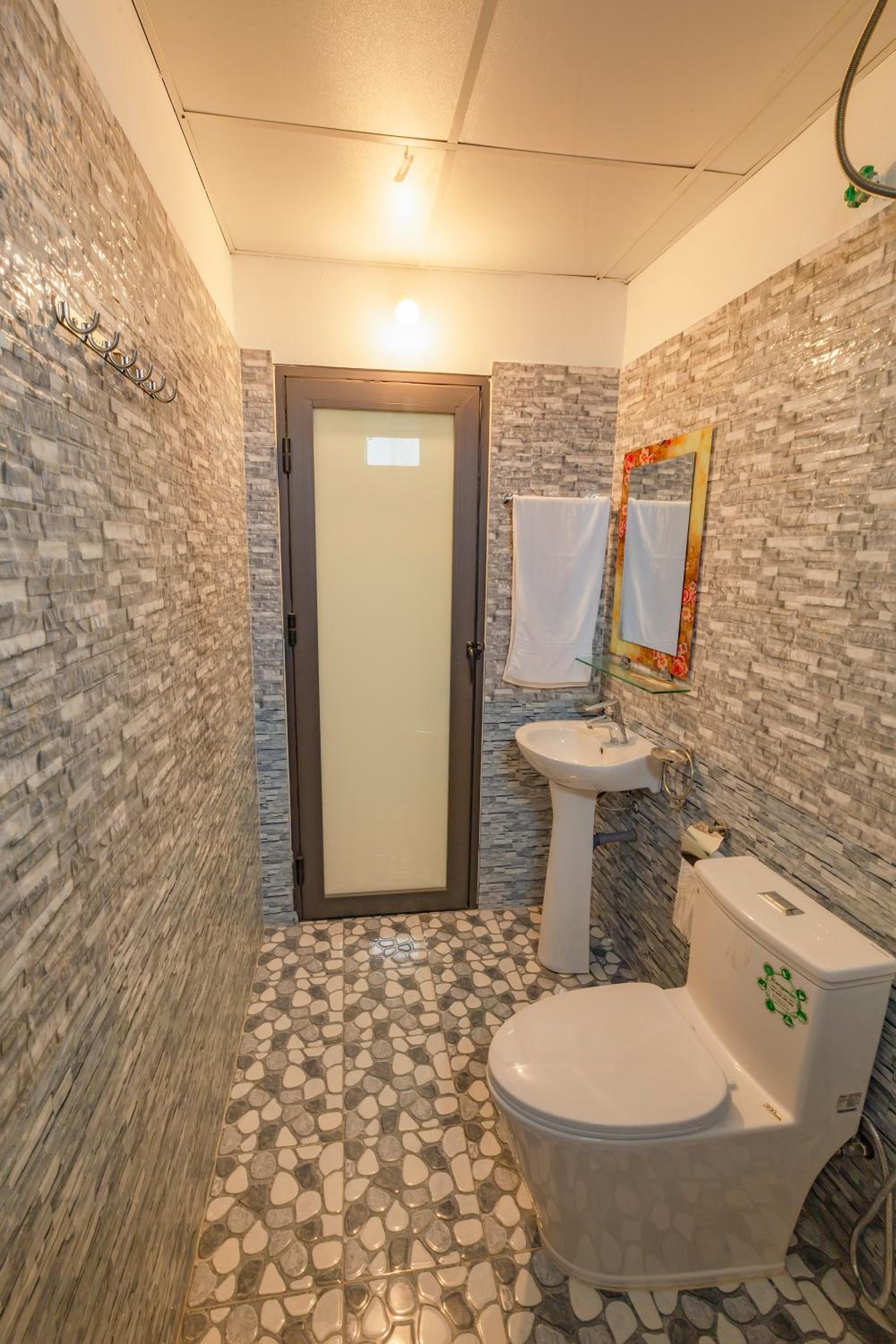 Deluxe King Room photo 3