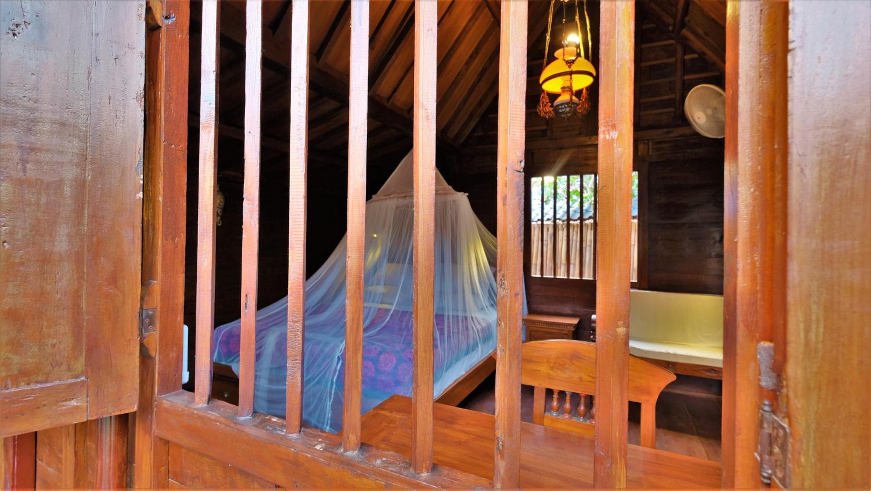 Wooden Villa with Private Pool - Photo 5