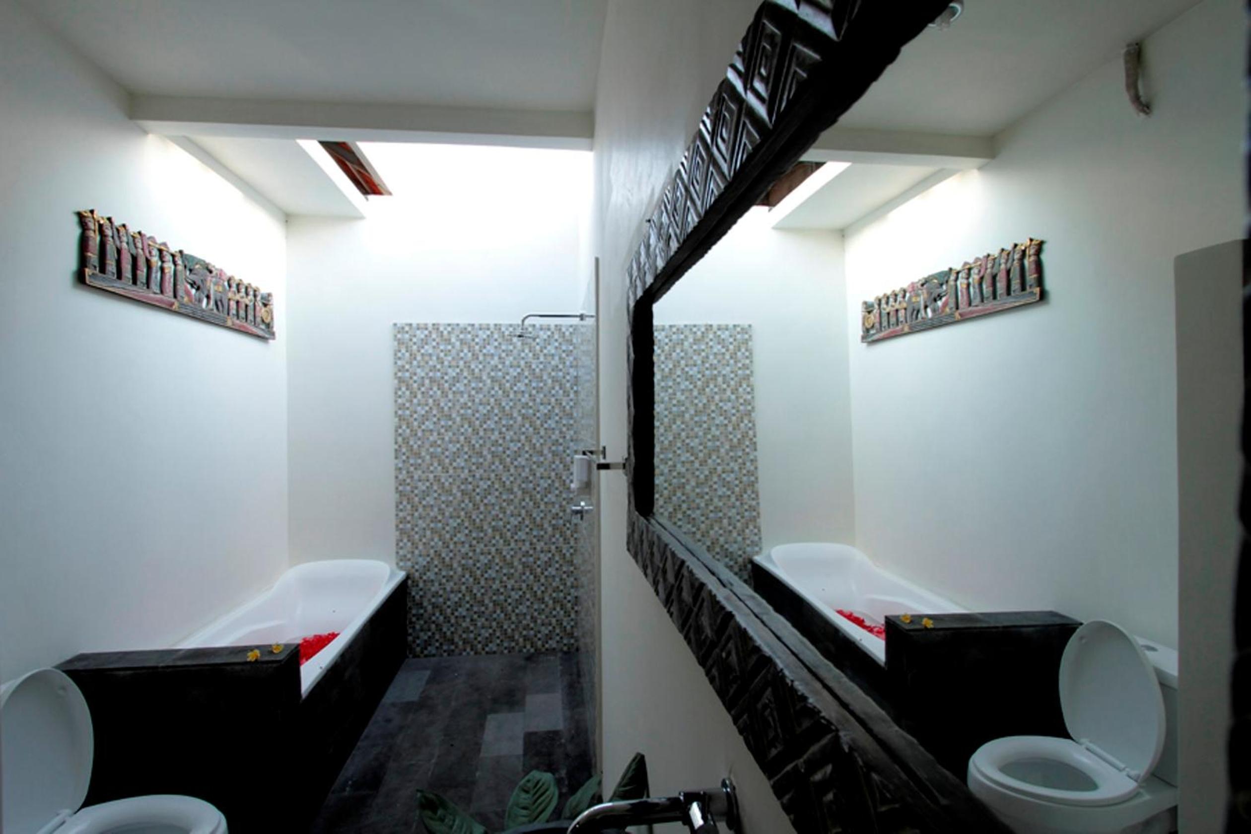Standard Twin or Double Room photo 3
