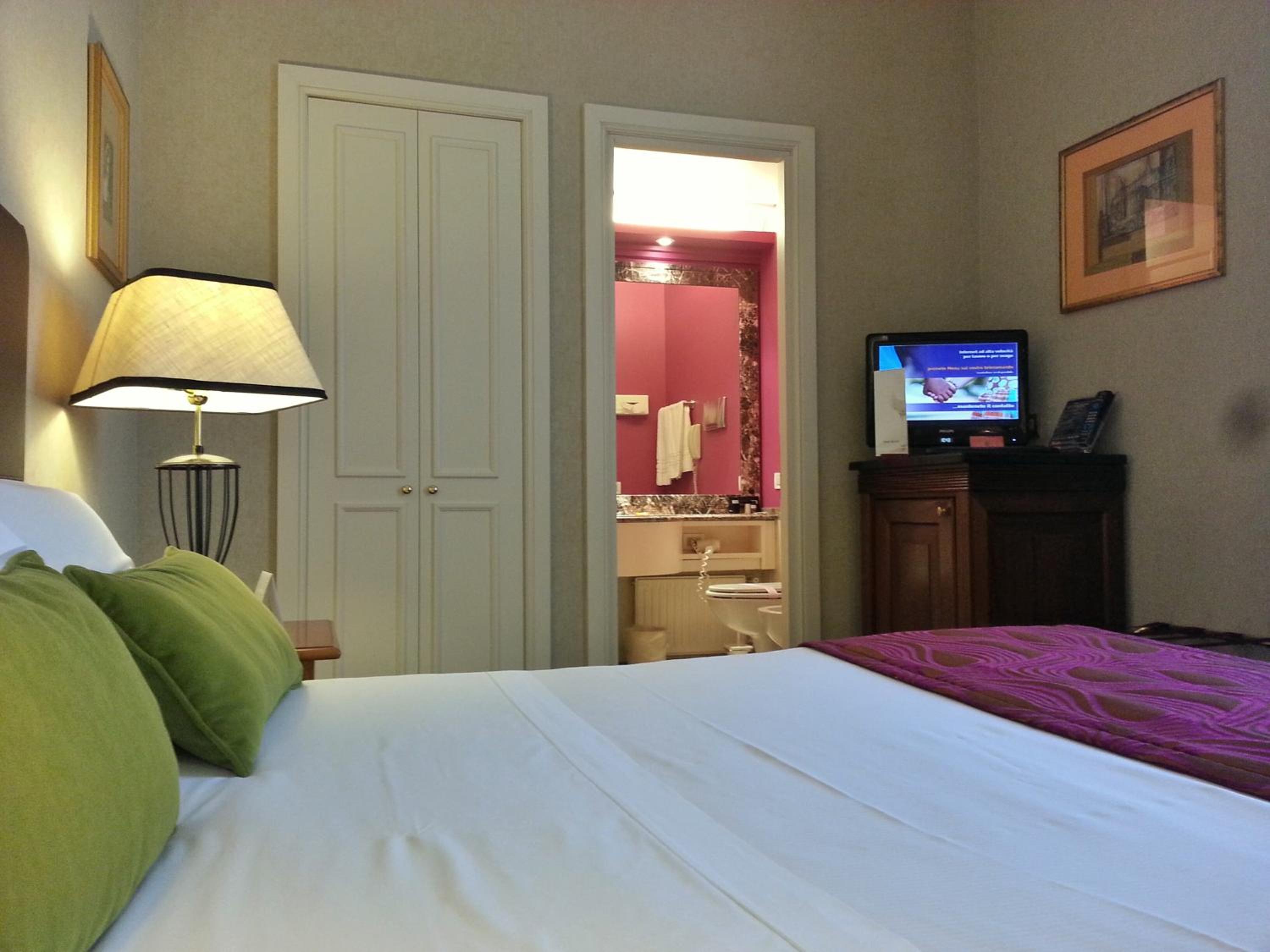 Single Room
