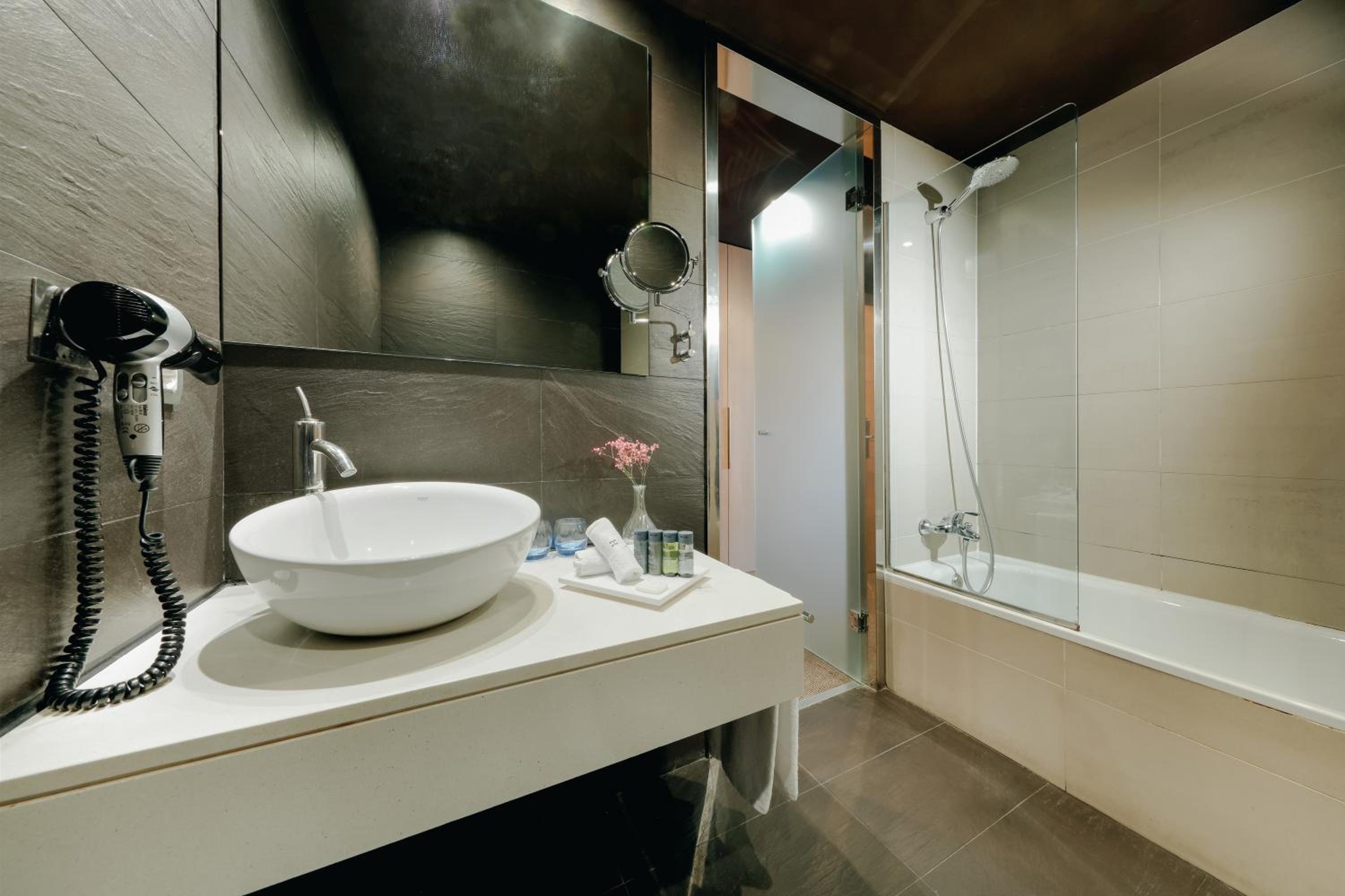 Junior Suite - Photo 6