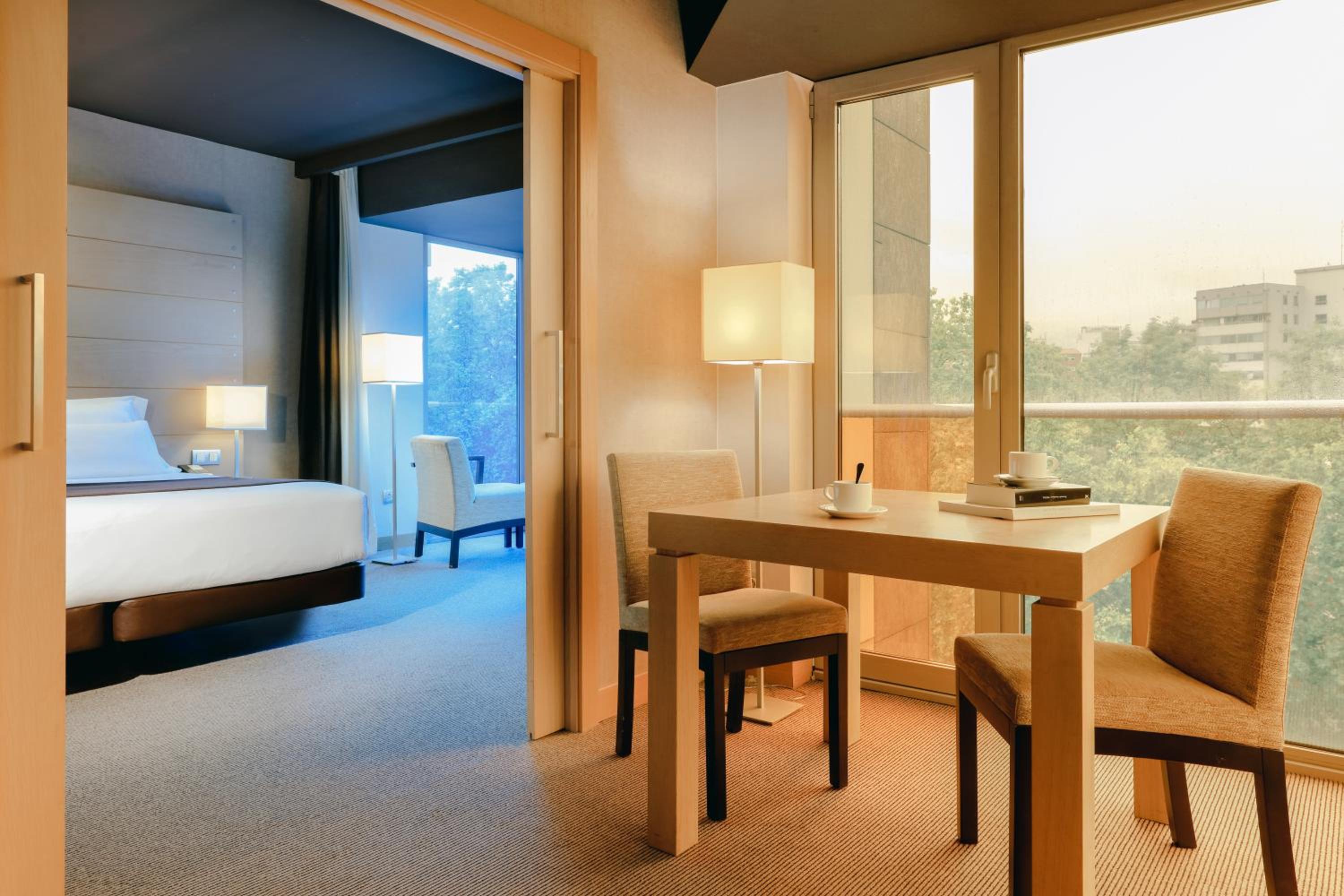 Junior Suite with View - Photo 2