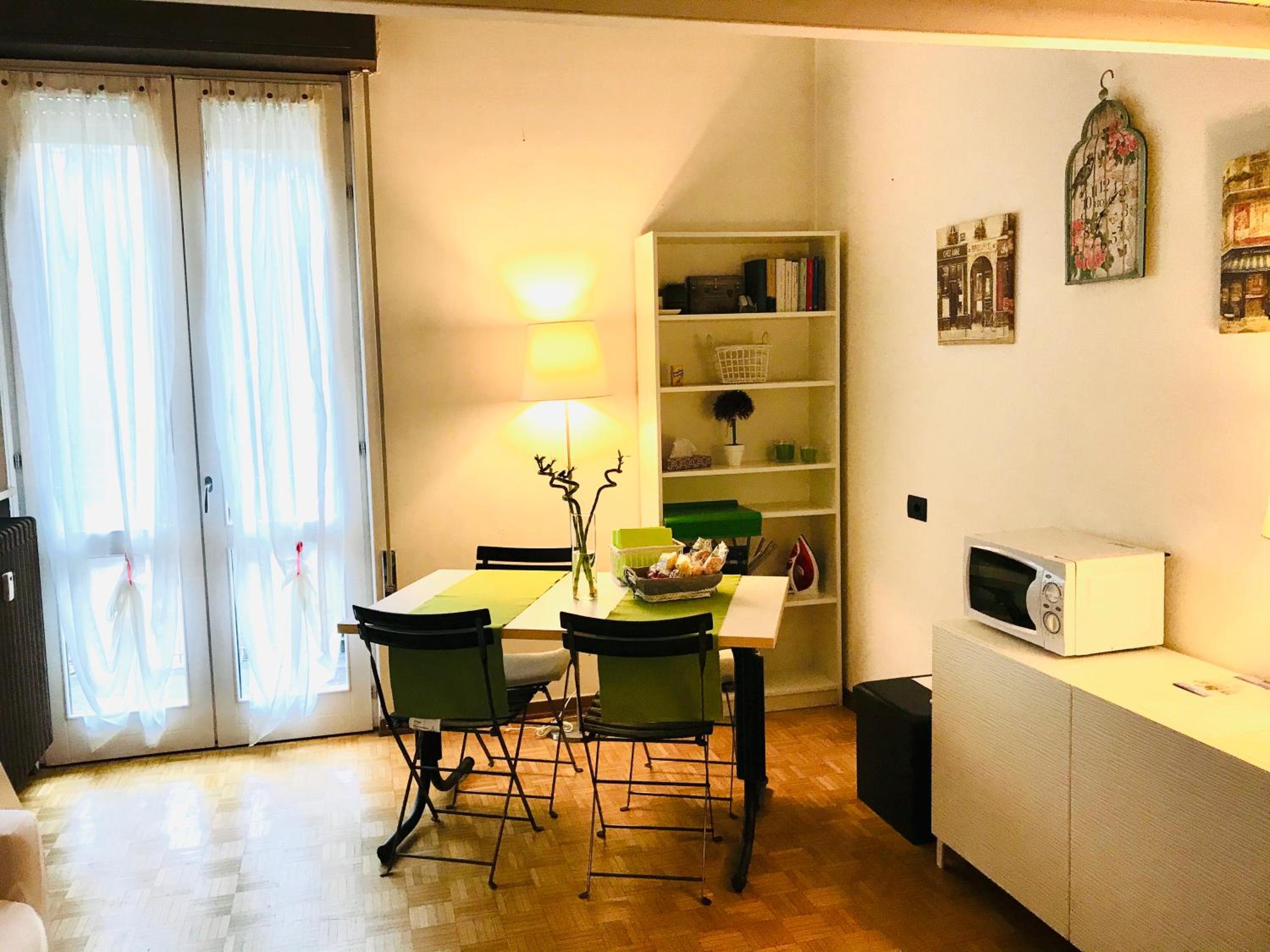 One-Bedroom Apartment - Photo 11