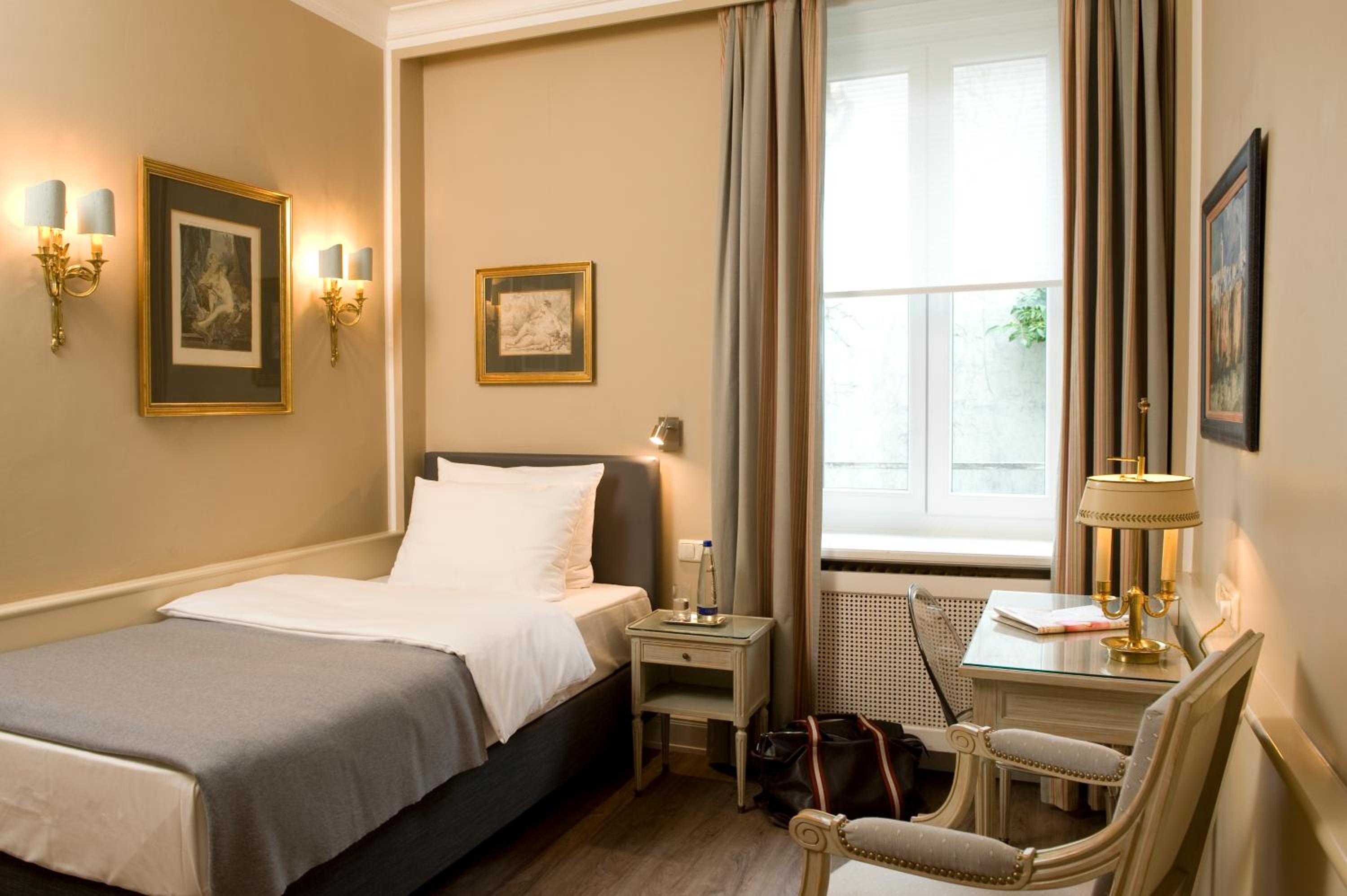 Single Room with Garden View