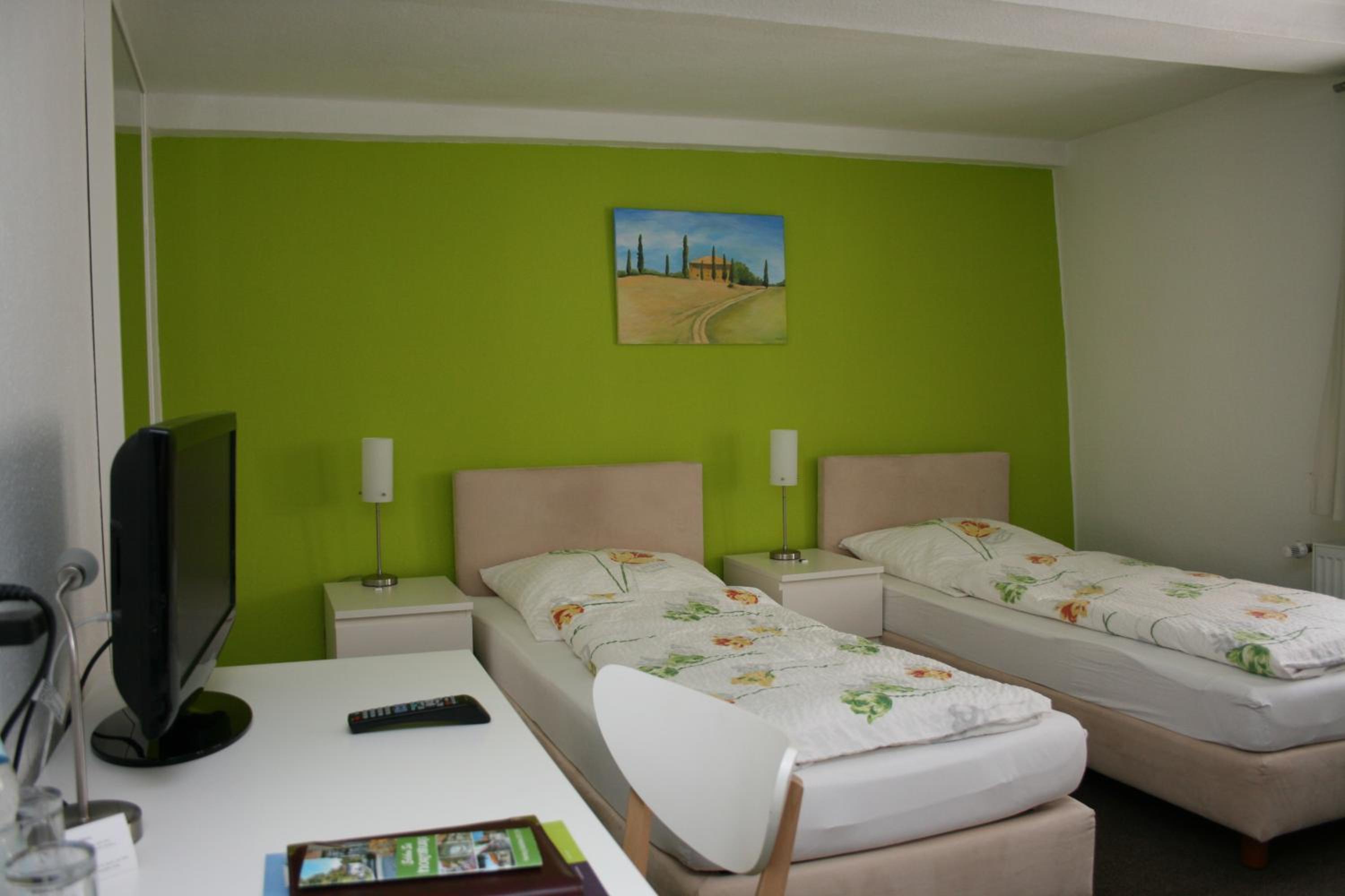 Double Room - Photo 2