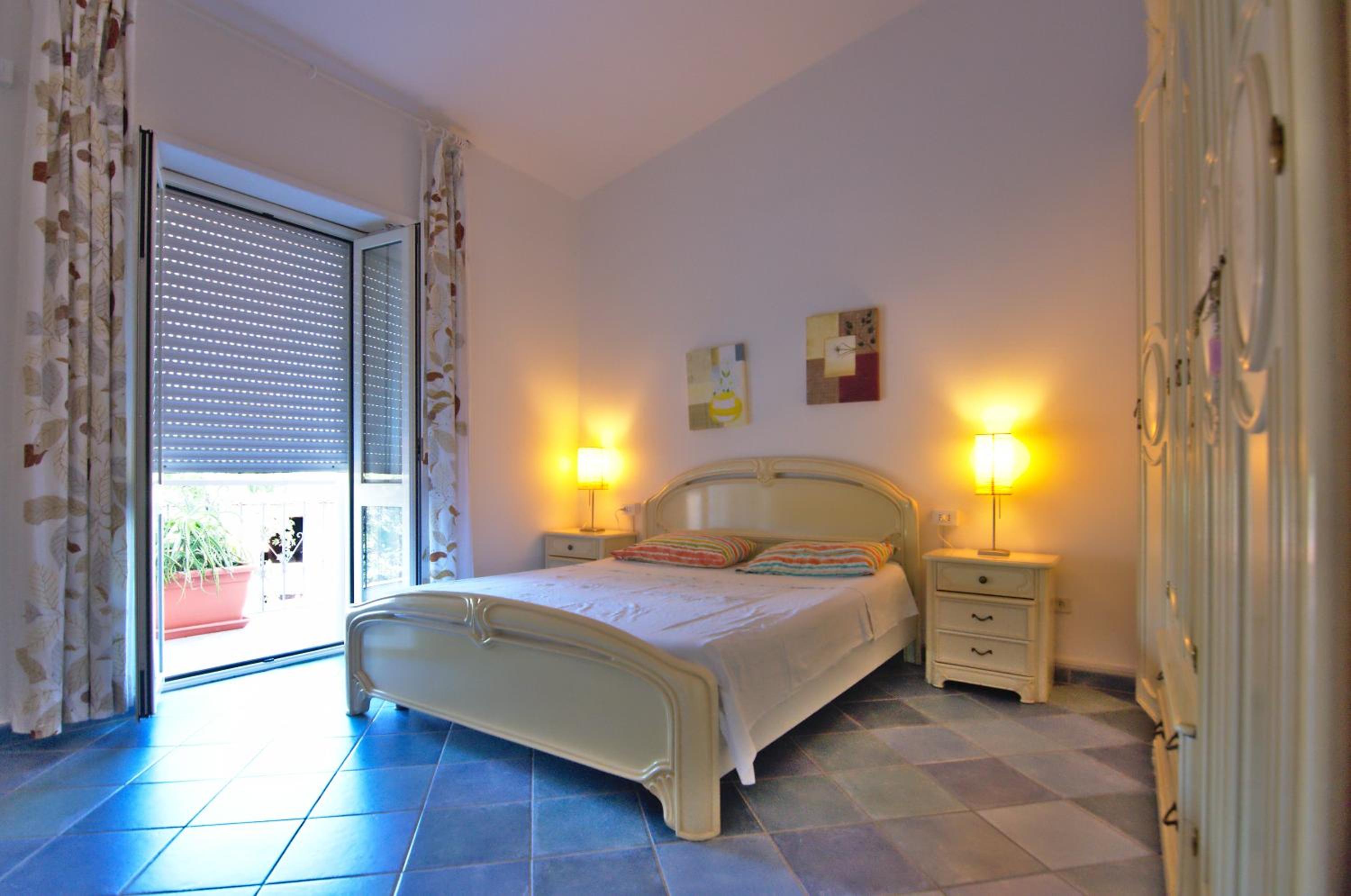 Two-Bedroom Apartment with Balcony photo 1