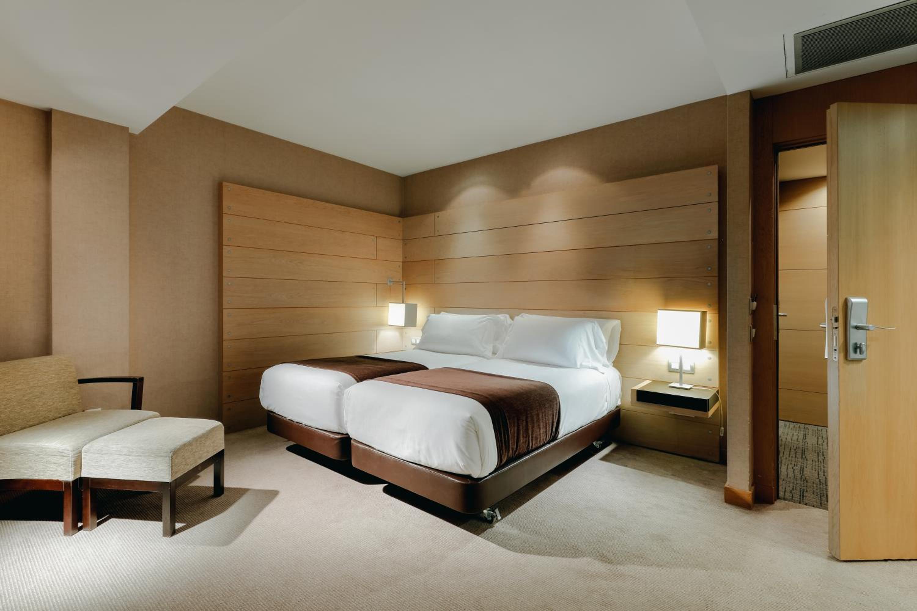 Standard Double or Twin Room with Extra bed (2 Adults + 1 Child) - Photo 1