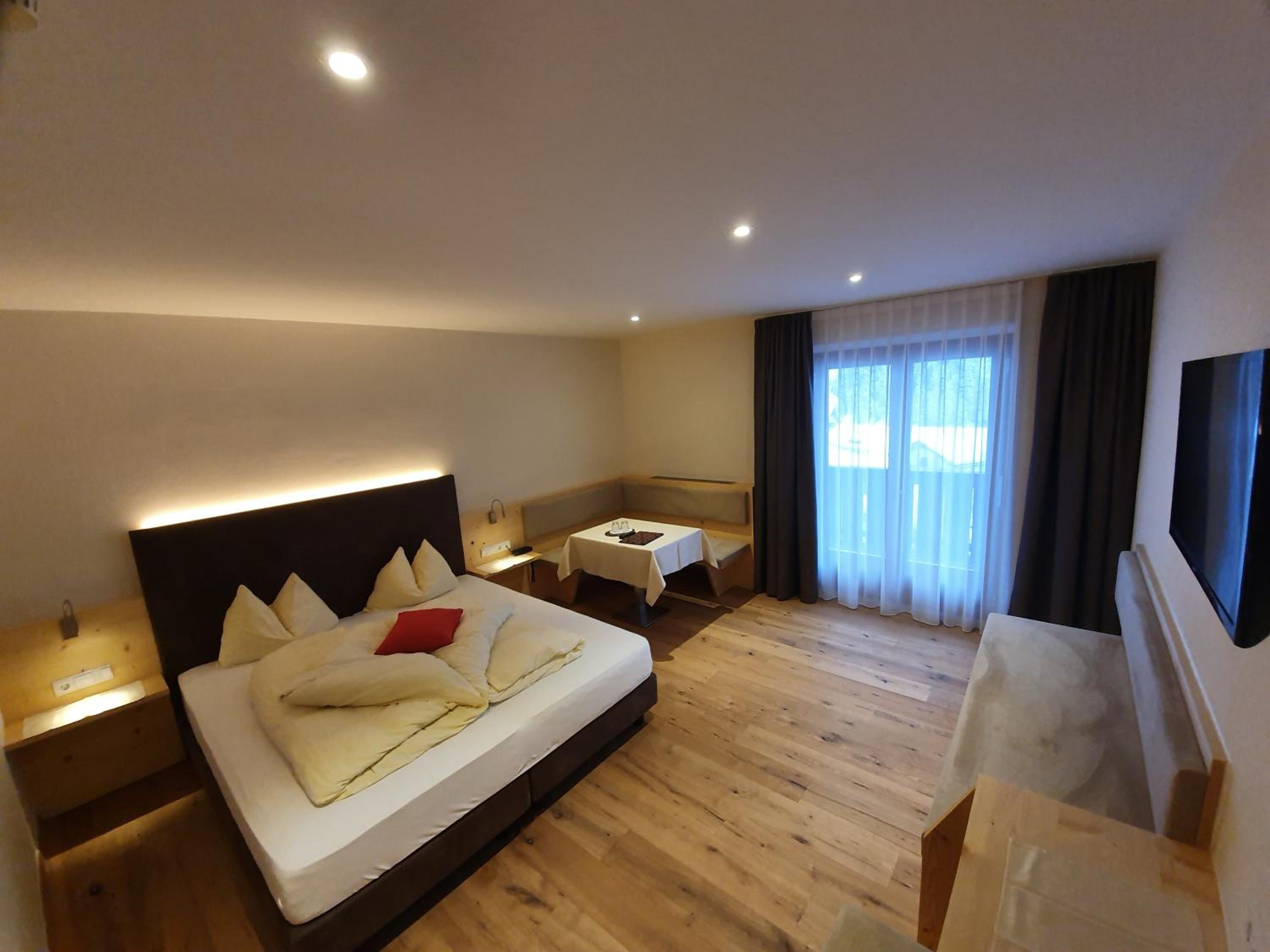 Double Room - Photo 30