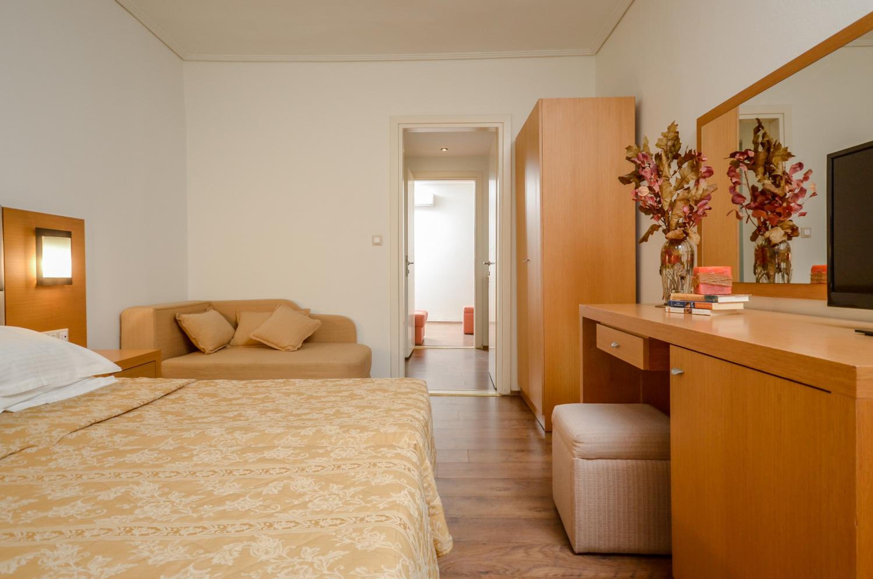 Apartment (5 Adults) photo 1