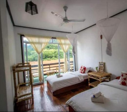 Standard Twin Room with Mountain View photo 1