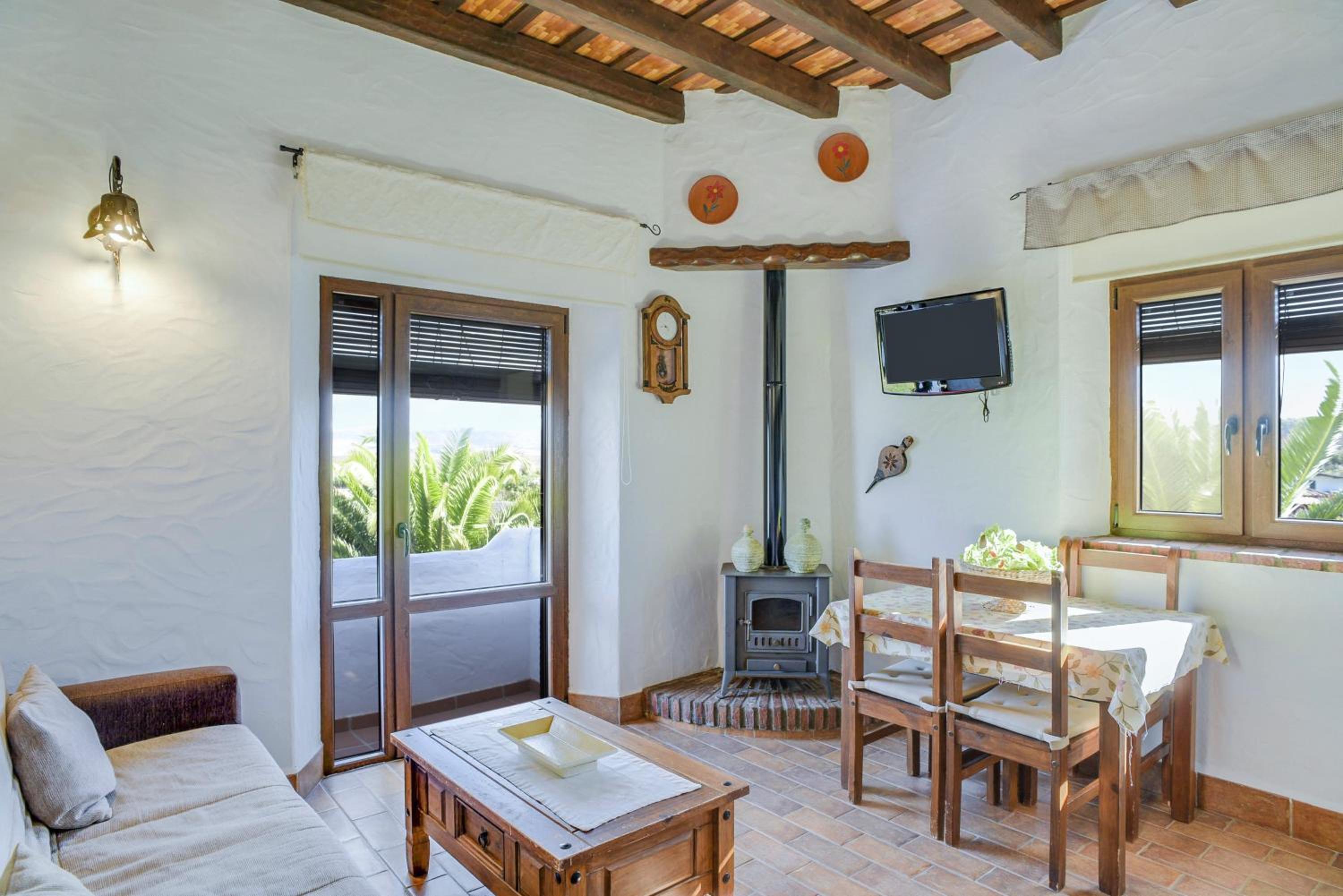 Apartamento de un dormitorio superior con balcón