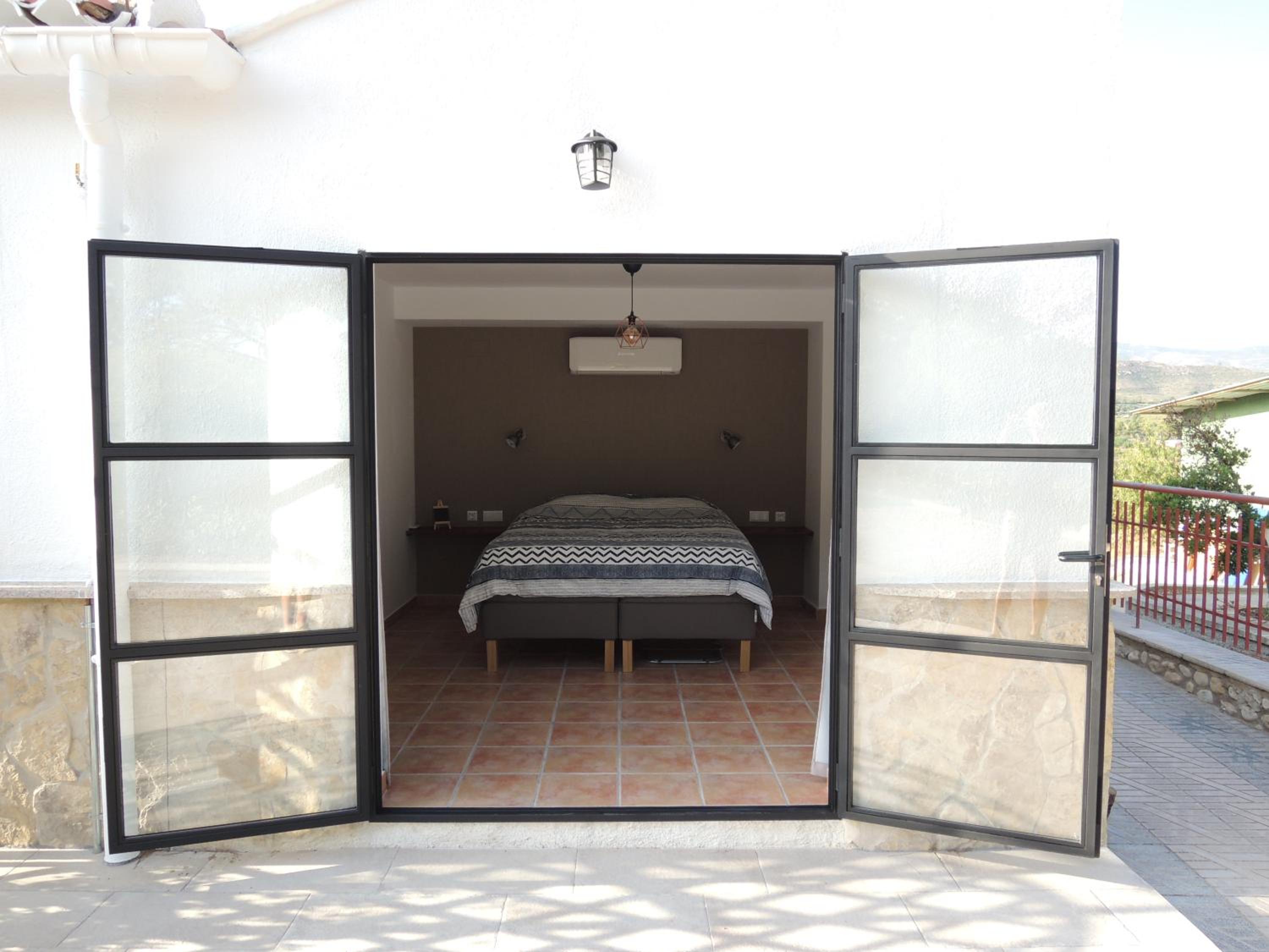 Habitación Doble con Baño Privado