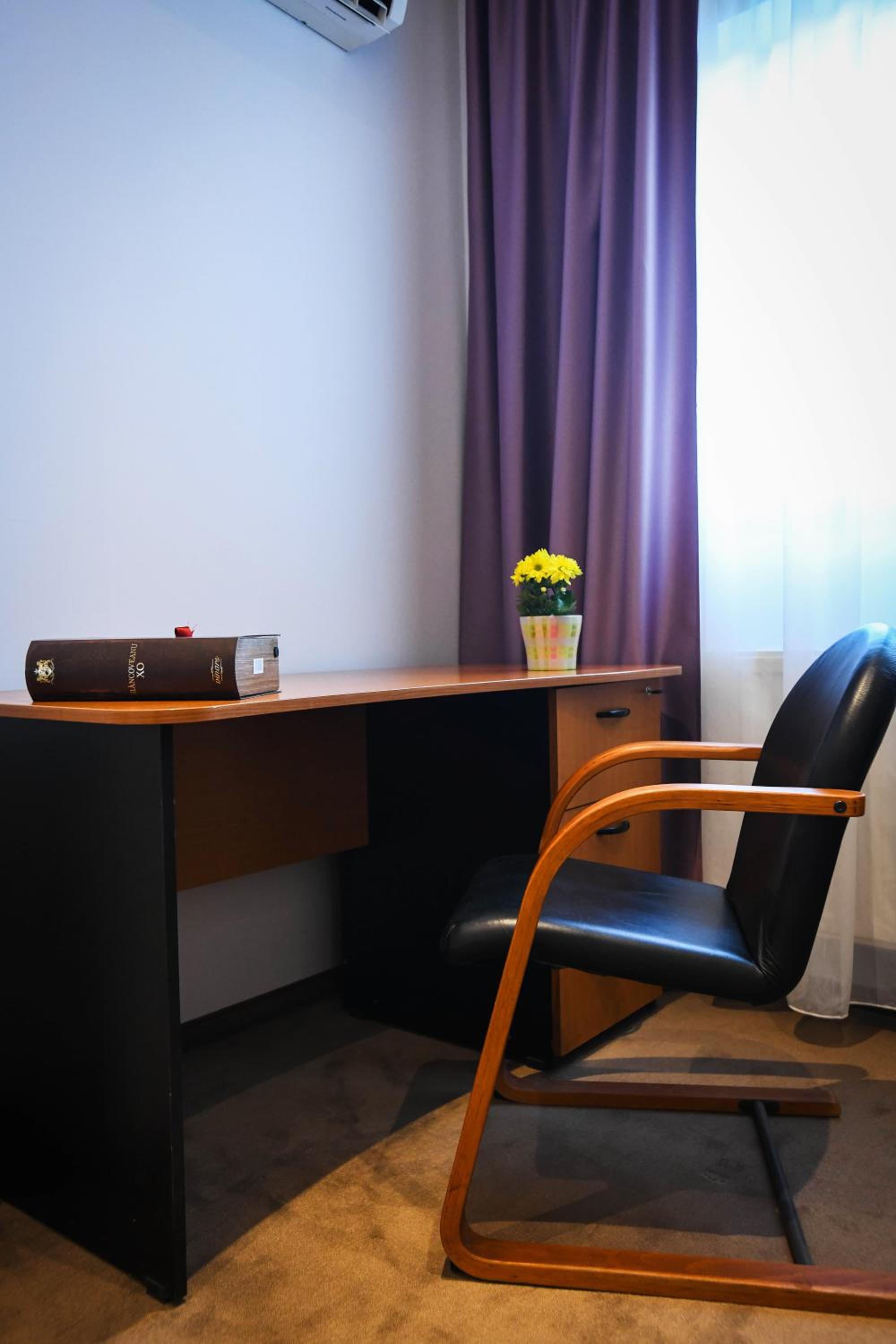 Standard Room - Photo 6