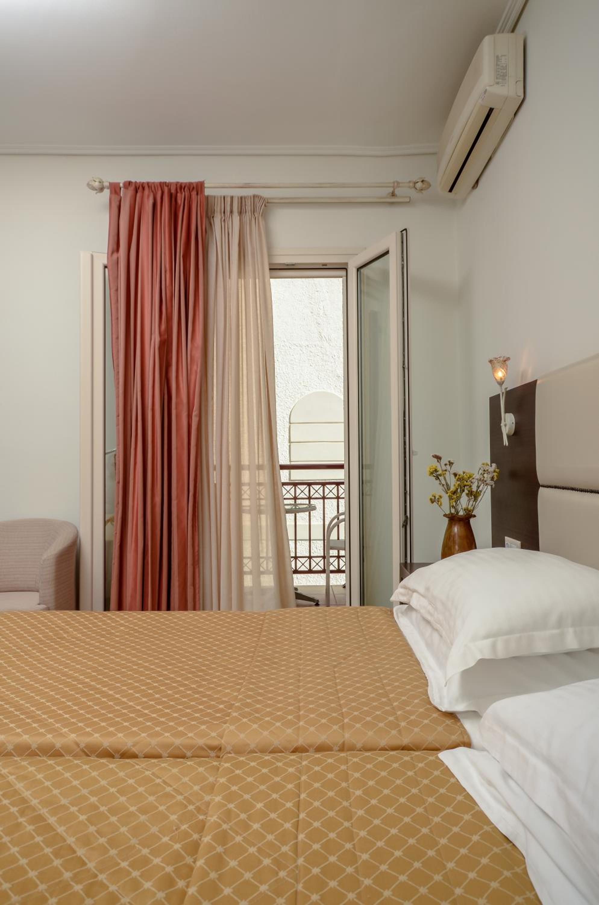 Economy Room photo 1