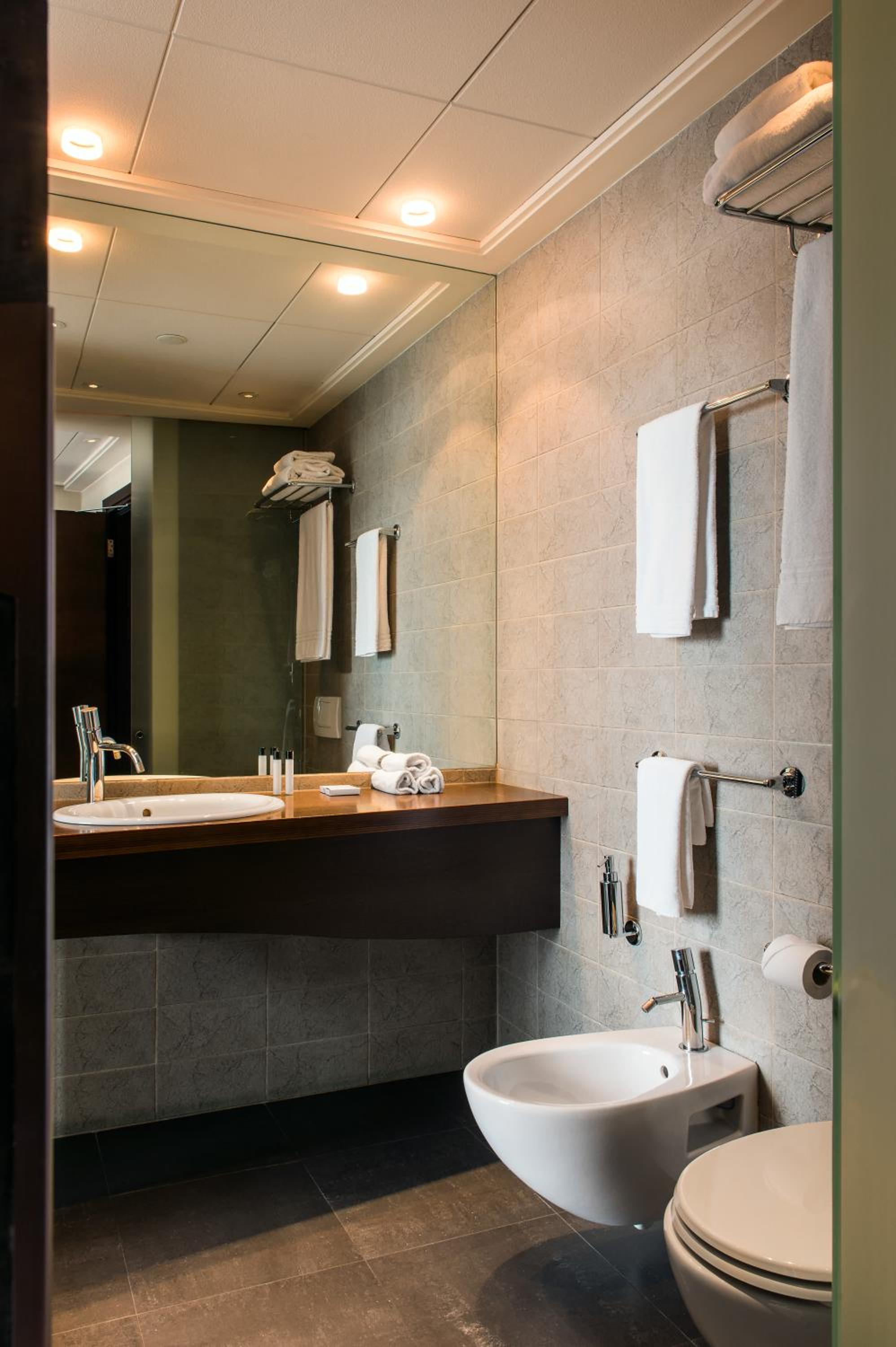 Double Room - Photo 4
