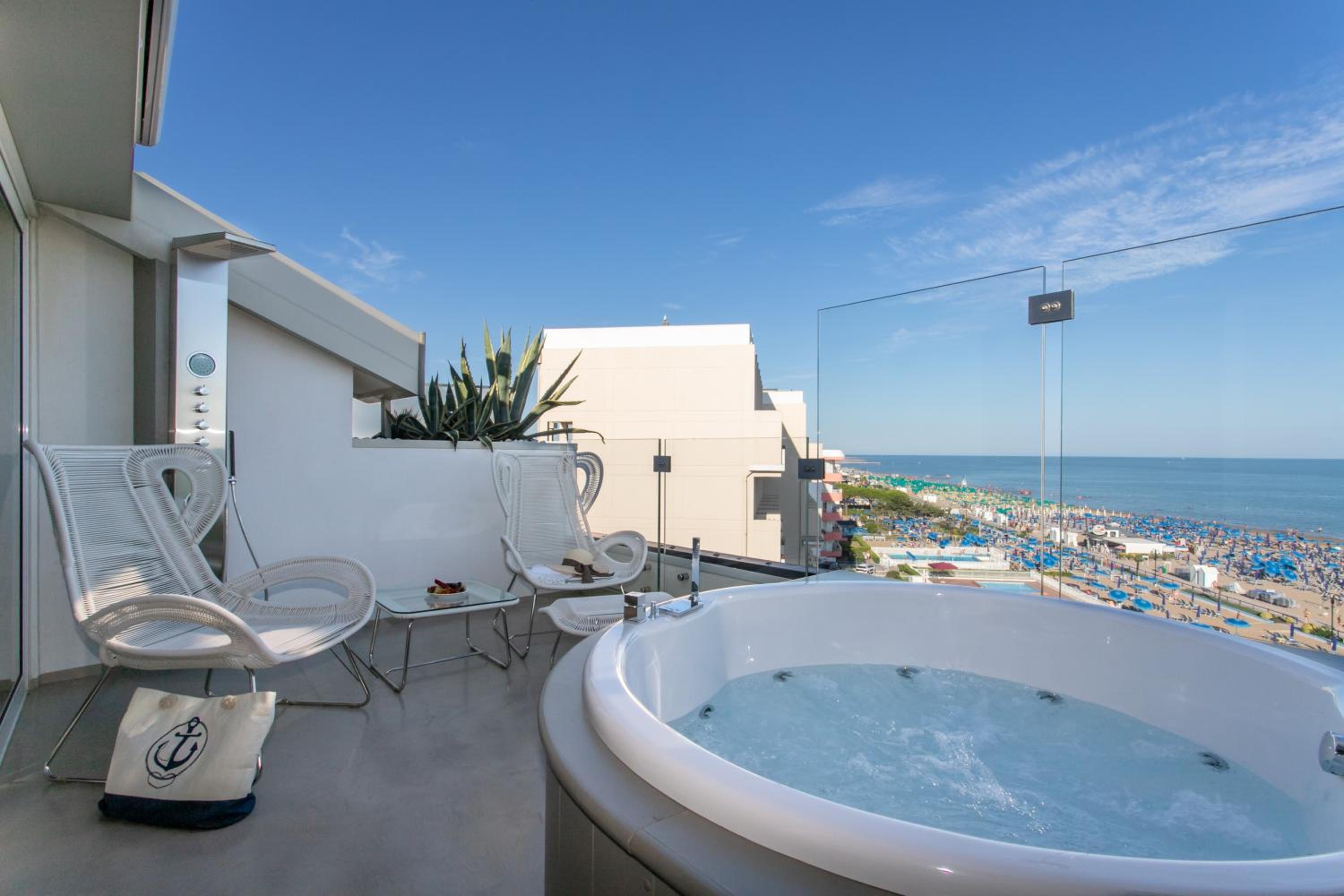 Suite with Sea View photo 2