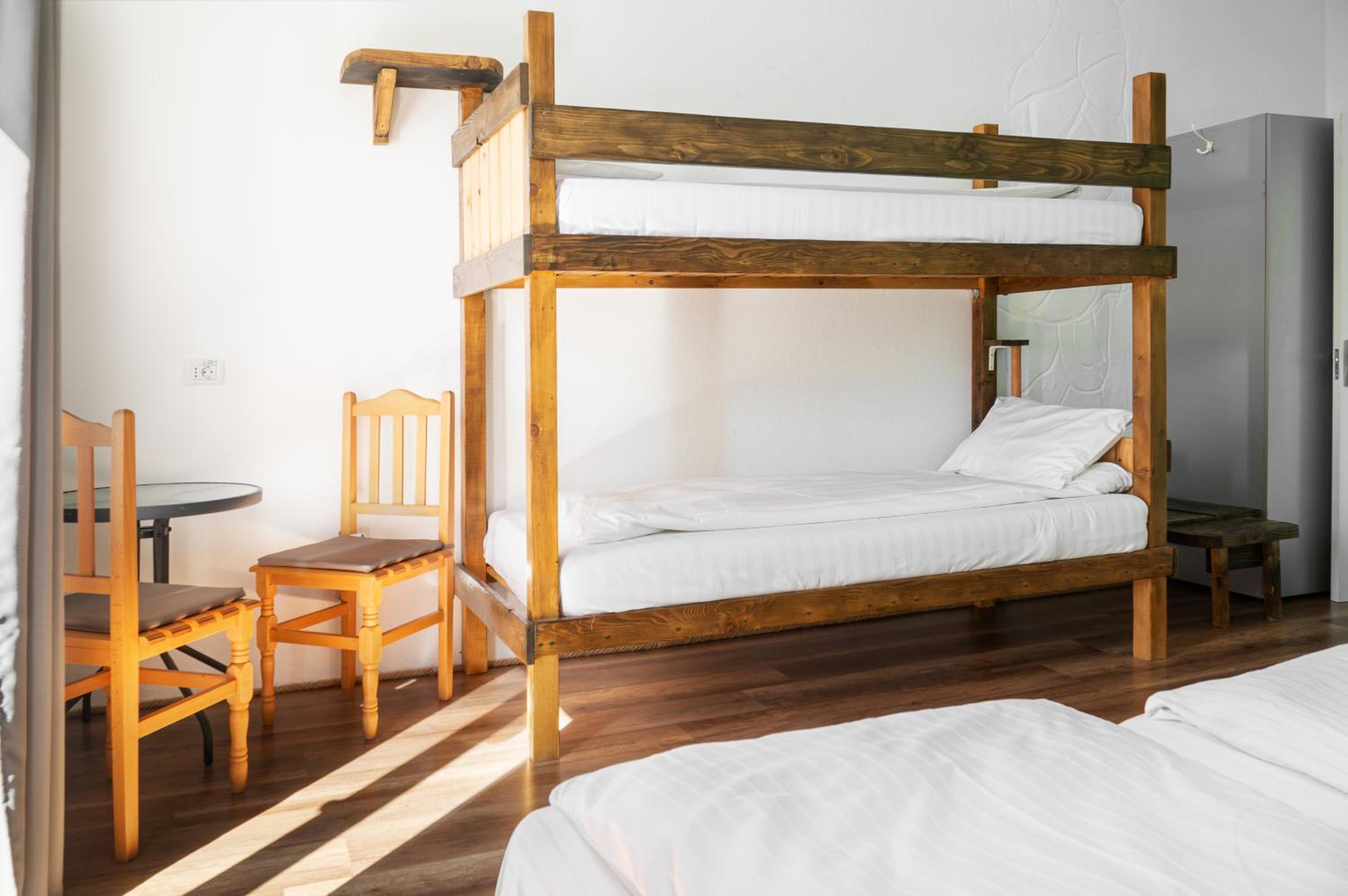 Quadruple Room with Mountain View - Photo 2
