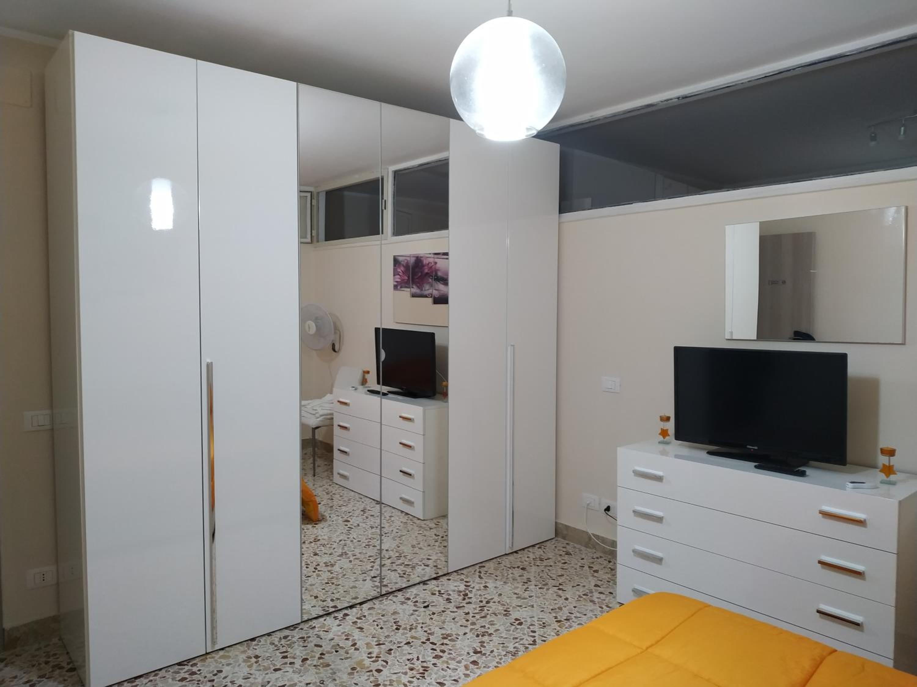 Apartment - Photo 18