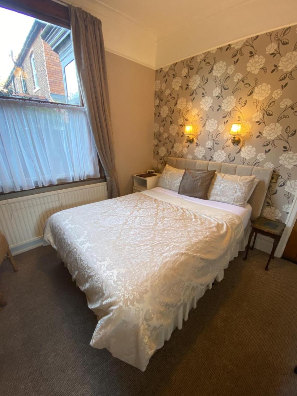 Small Double Room photo 3