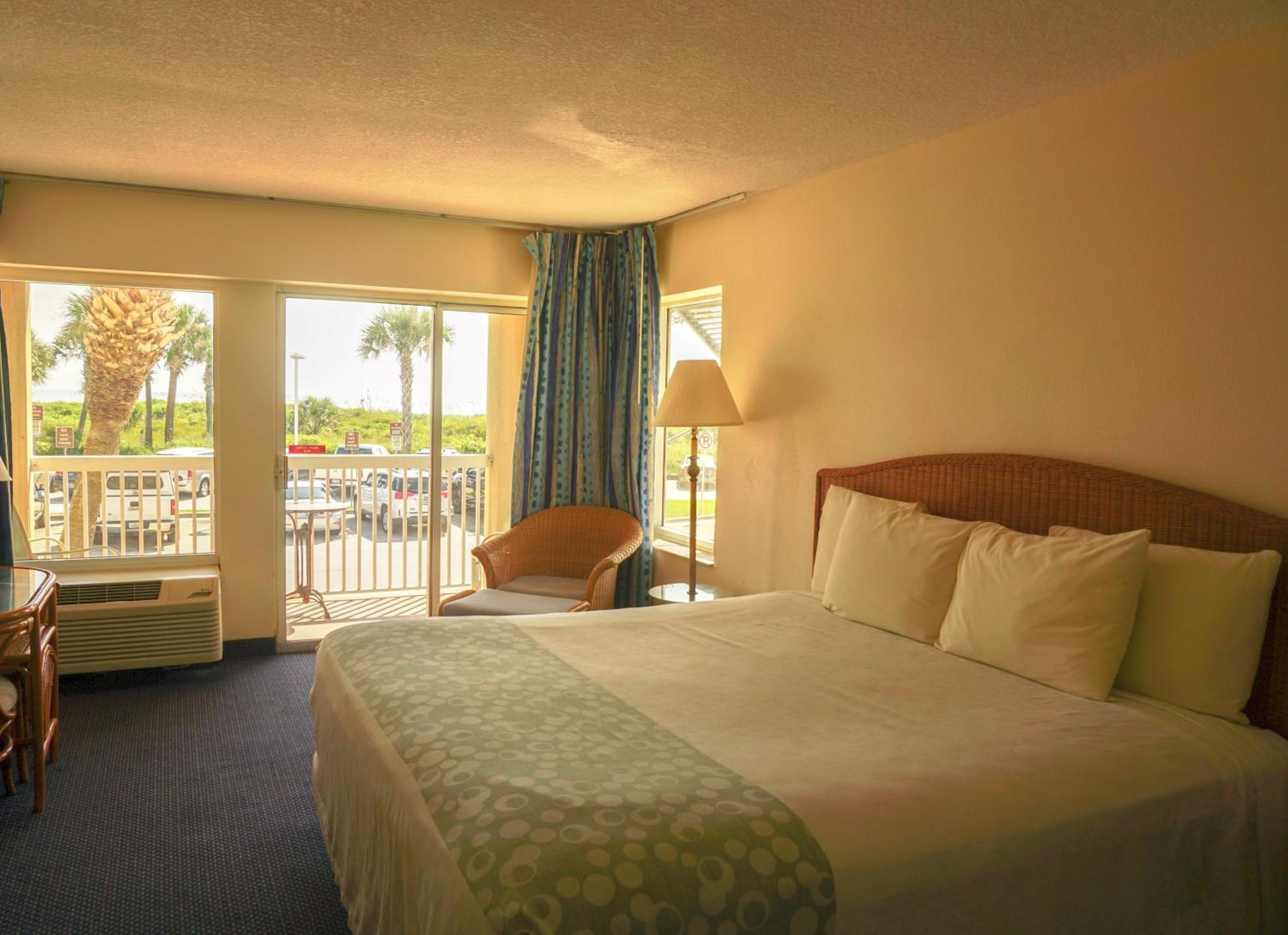 King Room with Jacuzzi - First Floor