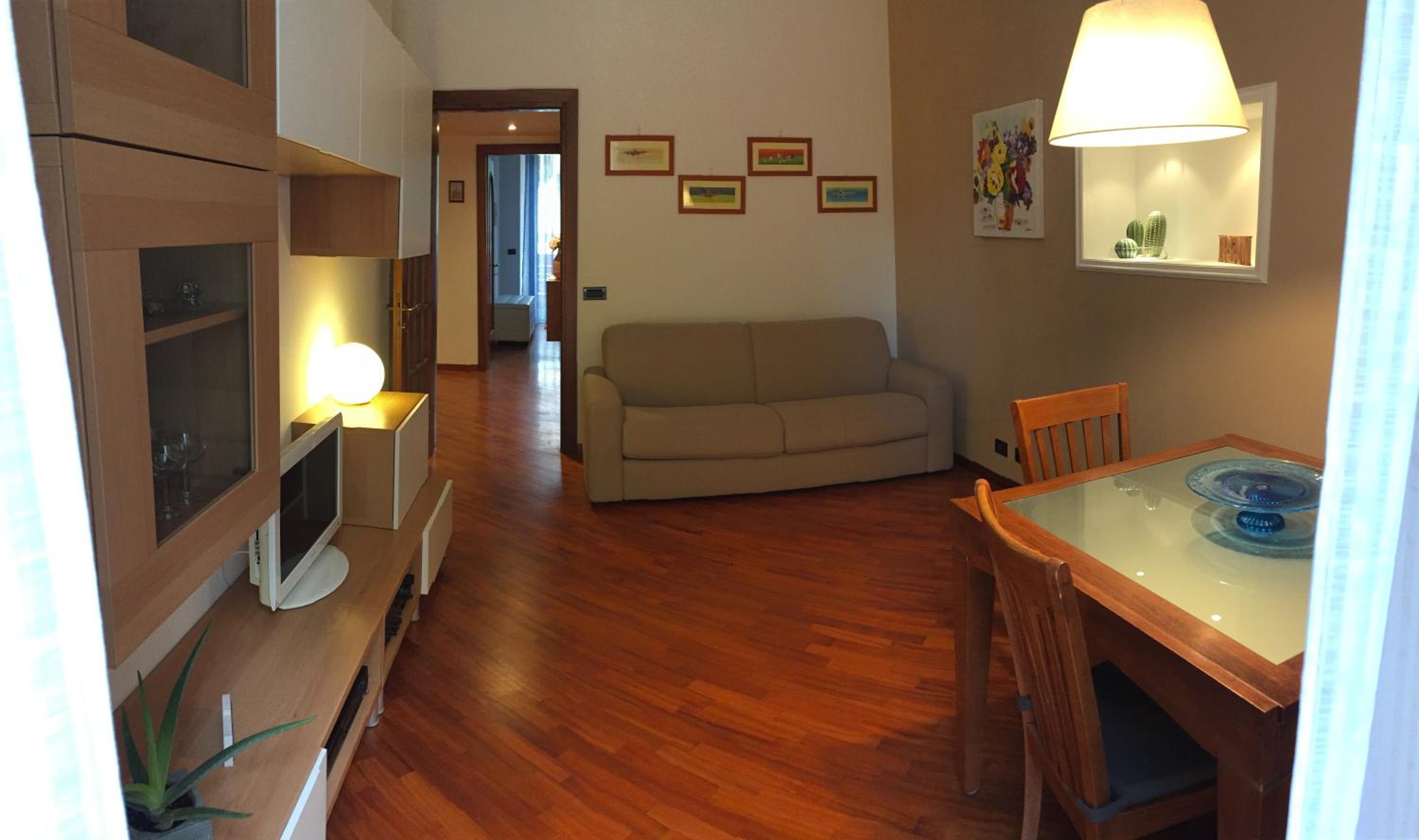 One-Bedroom Apartment