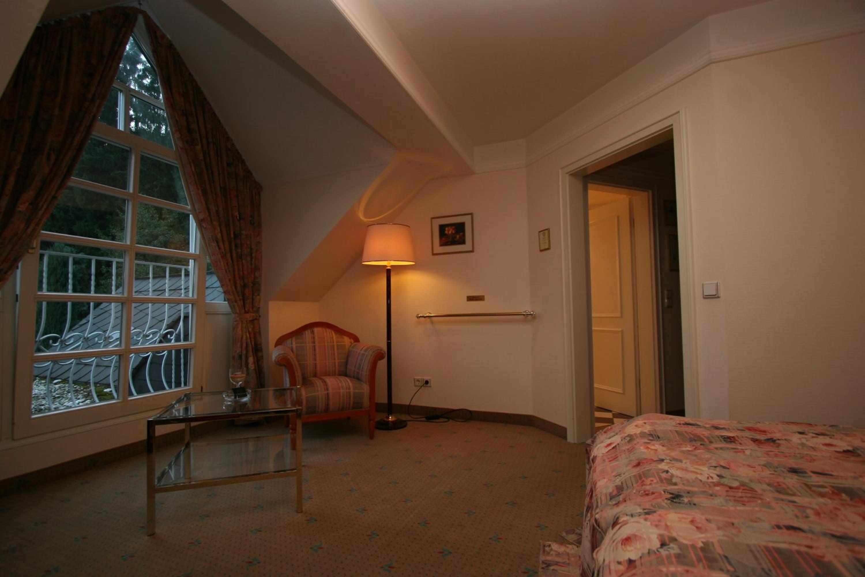 Double Room - Photo 7