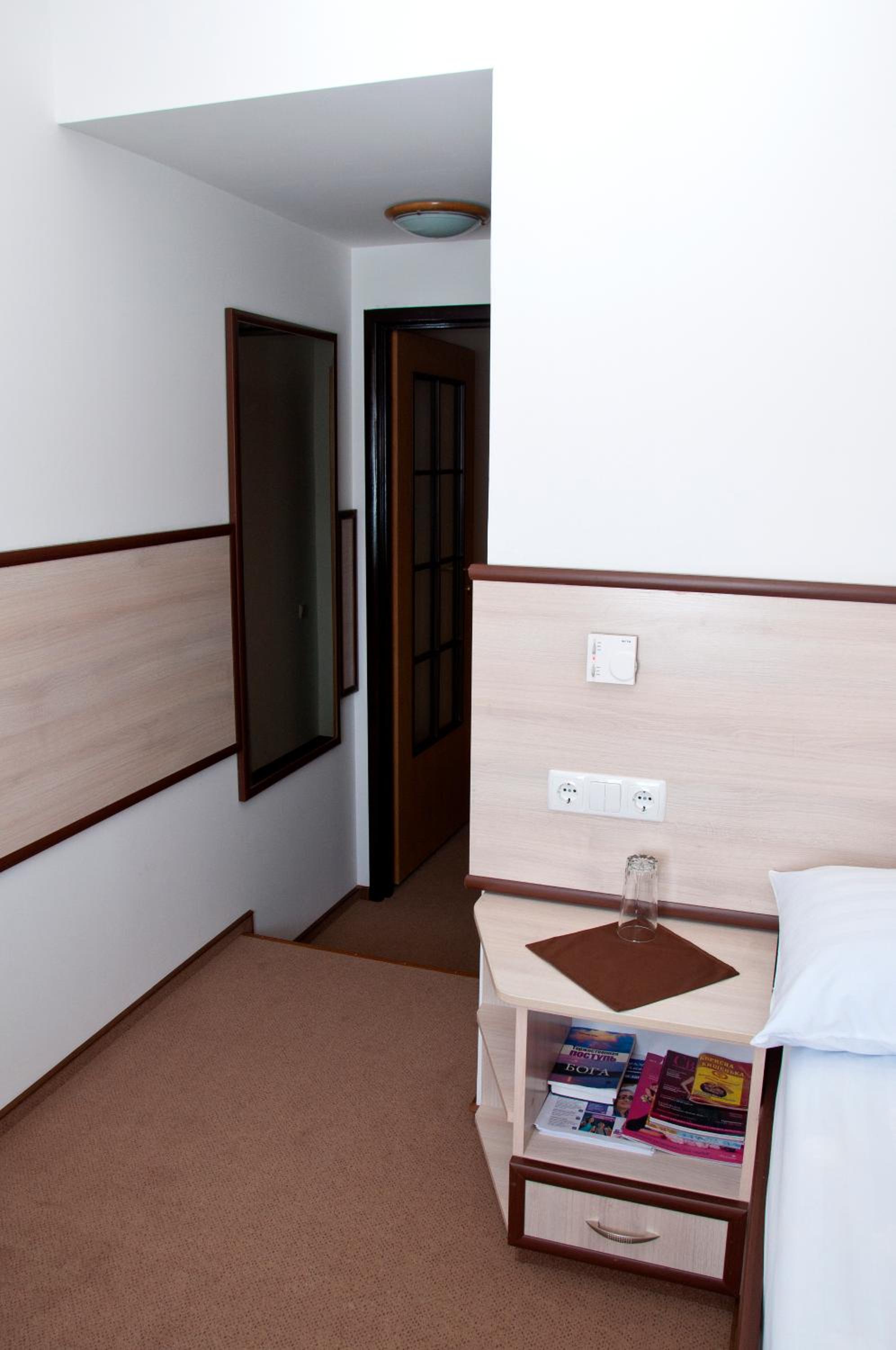 Standard Single Room photo 3