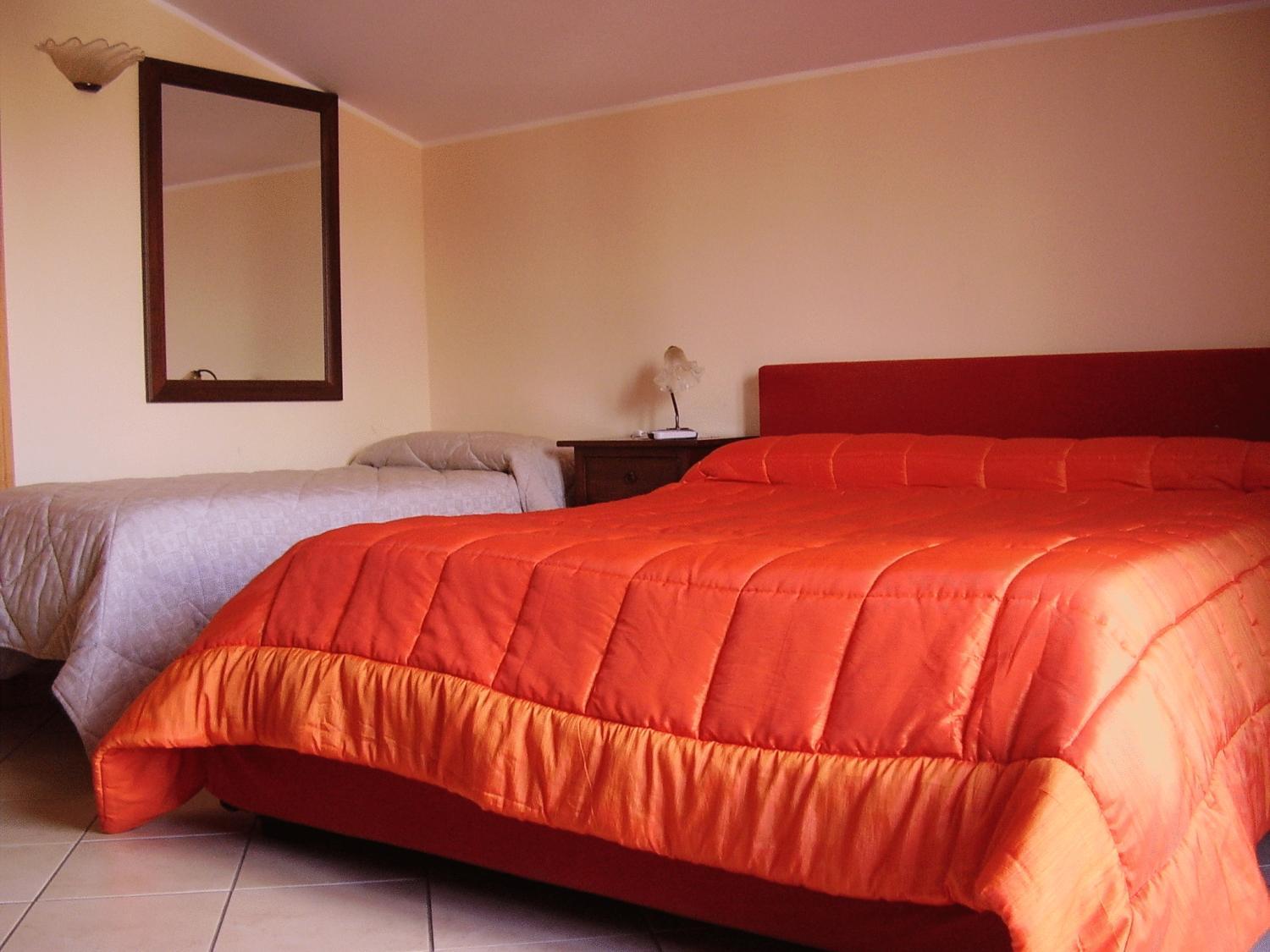 Quadruple Room - Photo 3
