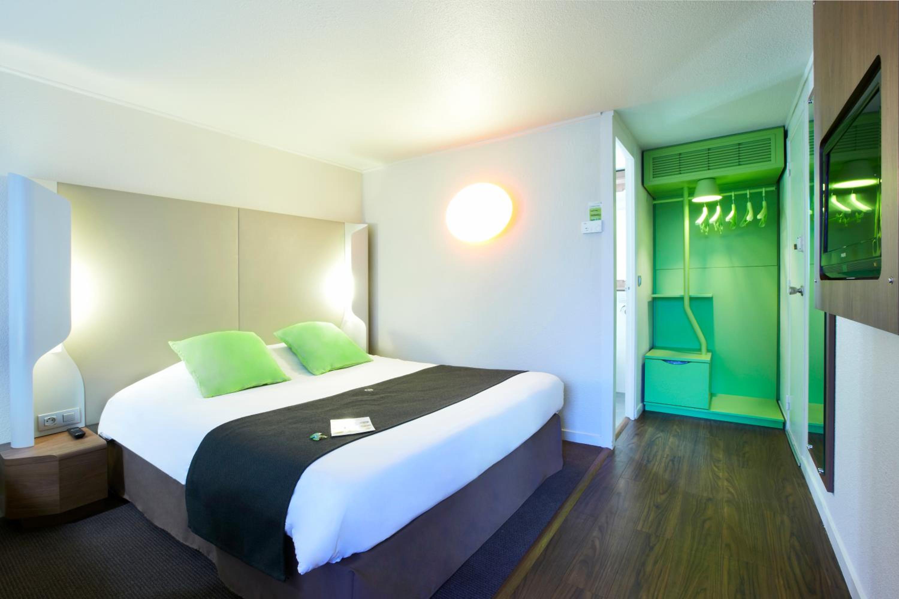 Standard Double Room - Photo 1